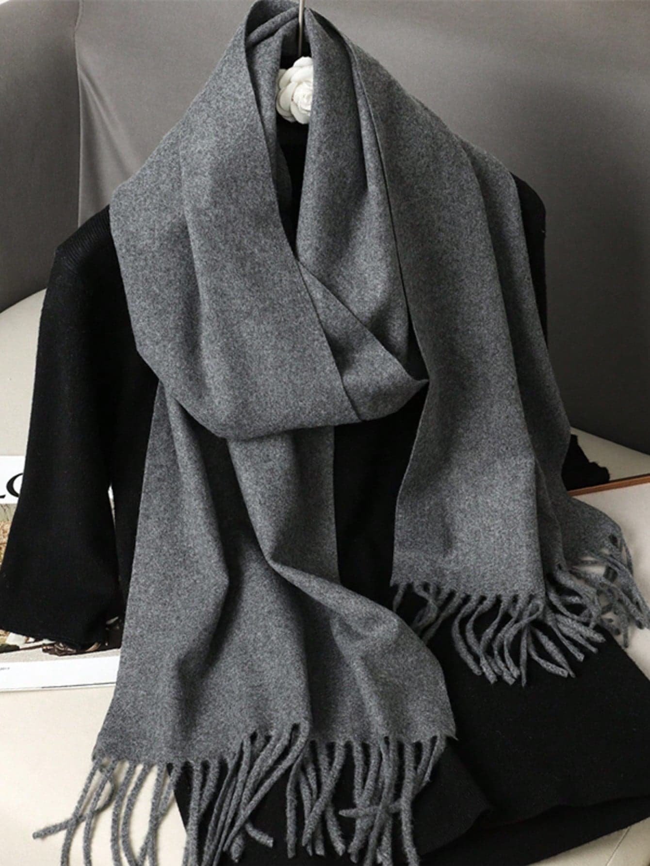 1pc Autumn/Winter Fashion Elegant Solid Color Wool Warm Pashmina Scarf, Unisex Casual Cold-Proof Tassel Shawl For Couples, Suitable For Daily Wear