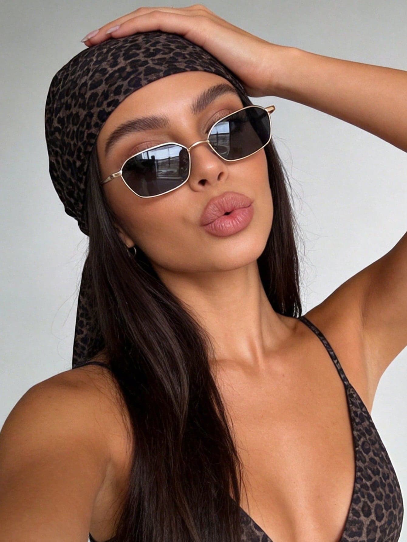 1pc Women's Half-Frame Fashion Glasses, Vintage Square Frame, Suitable For Home, Travel, Beach, Music Festival And Daily Outfit Accessory