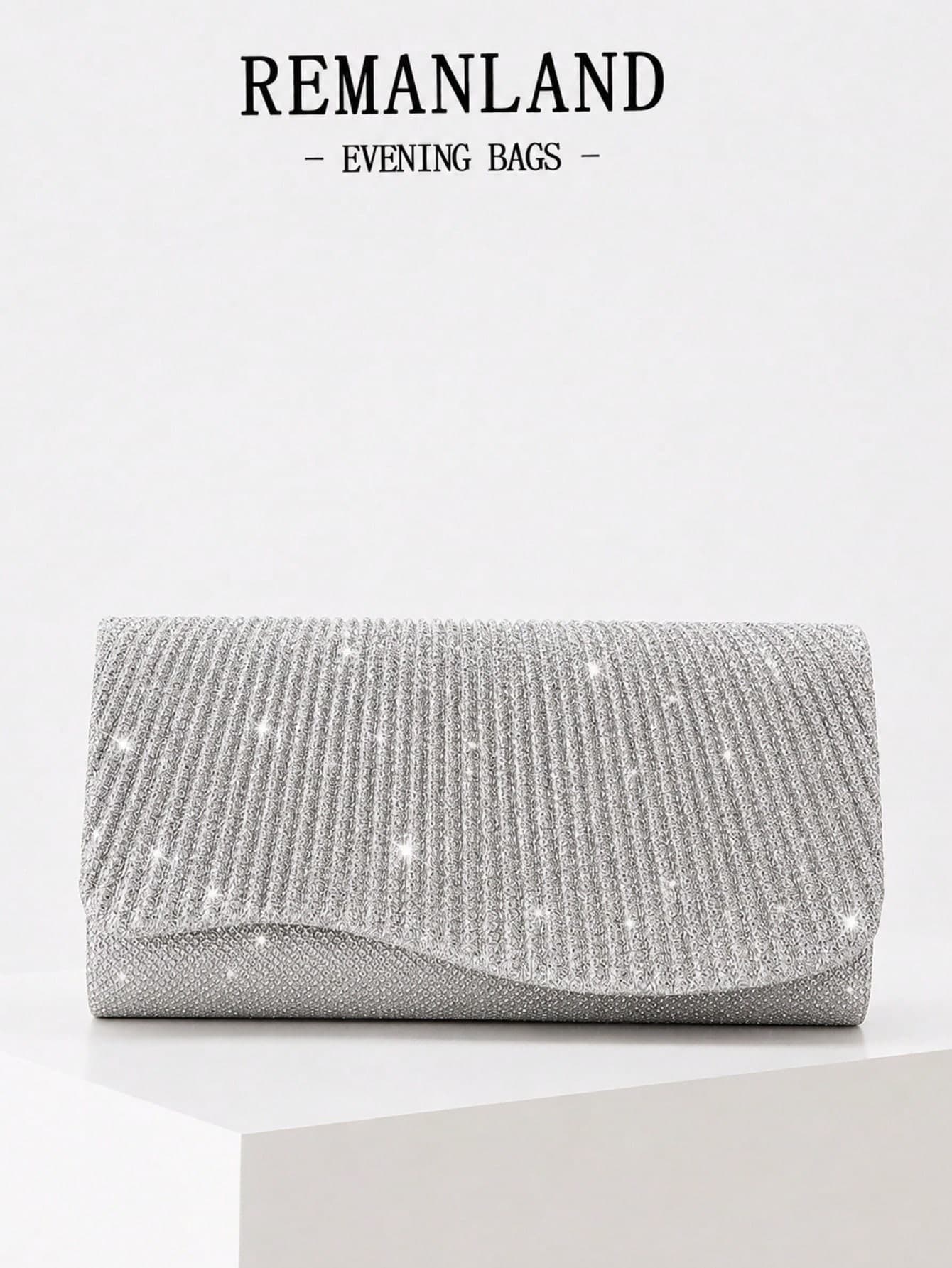 REMANLAND Mini Shiny Chain Folded Pleated Square Clutch, Elegant Luxury Women's Evening Bag, Perfect Match For Women's Ball Gown, Ball Accessories, Sequin Dress, Shiny Dress, Elegant Dress, Elegant Ball Bag, Perfect Match For Bridesmaids, Suitable For Wedding Evening, Party, Wedding, Ball, Evening/Banquet Occasions