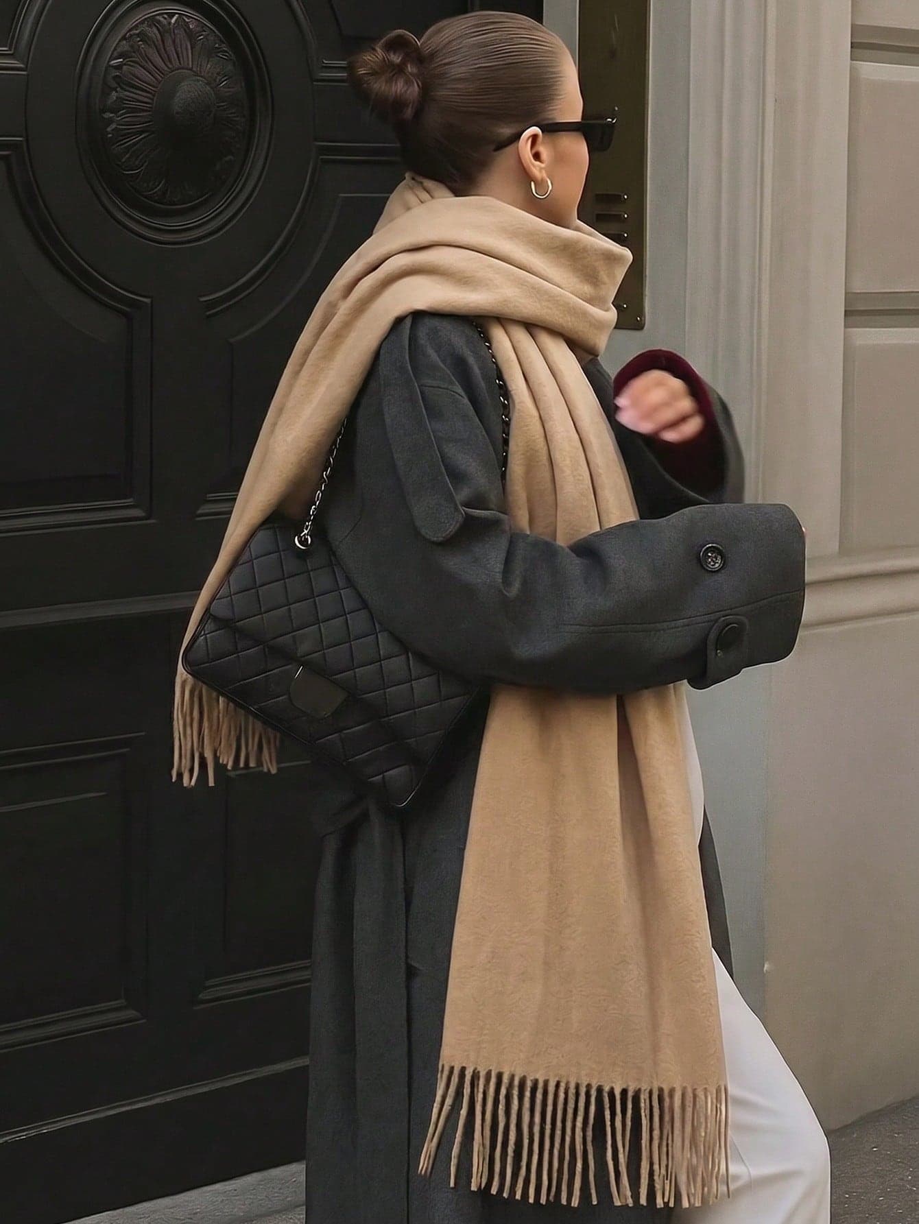 1pc Women's Minimalist Solid Color Cashmere Scarf, Casual Versatile Tassel Warm Shawl, Fashion Cold-Proof Outerwear, Suitable For Daily Wear