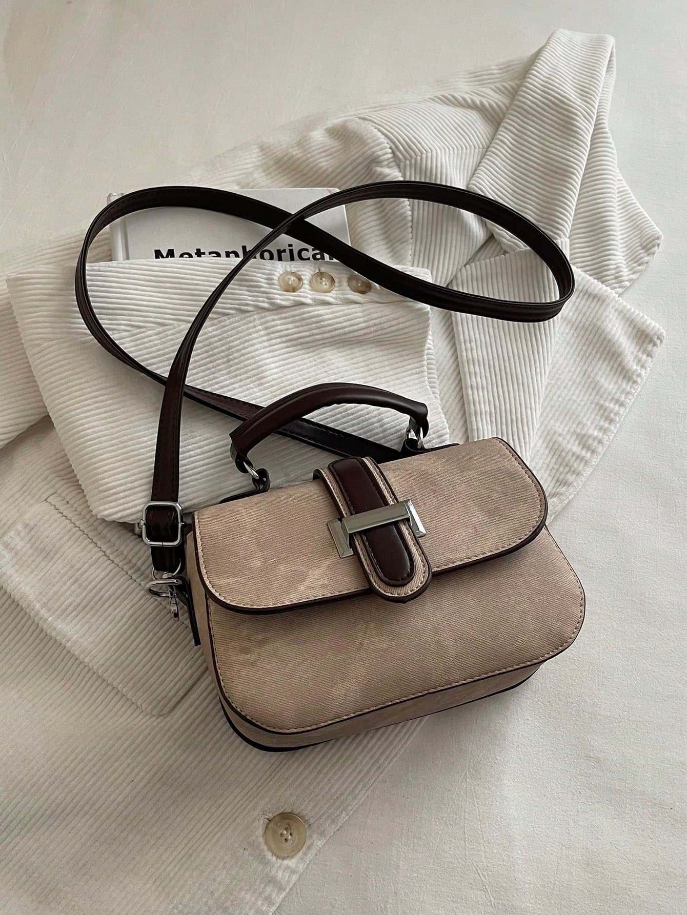Mini New Fashion Belt Decor Handbag, Suitable For Parties, Gatherings, Outings, Vacations, Shopping And Daily Use, Can Store Coins, Phones, Also Can Be Used As Work Bag For White-Collar, College Students And Office Workers, Elegant Designer Bag For Women