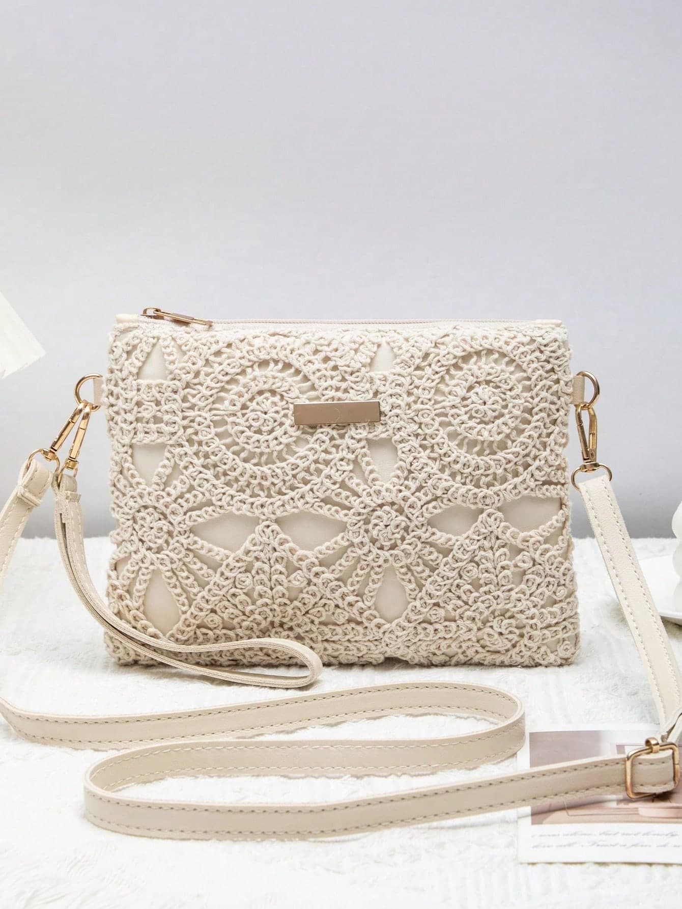 Mini Hollow Pattern Woven Beach Bag, With Wrist Strap, Coin Purse And Shoulder Bag, Women's New Multifunctional Small Shoulder Bag, Cute Square Bag, Suitable For Spring And Summer Beach