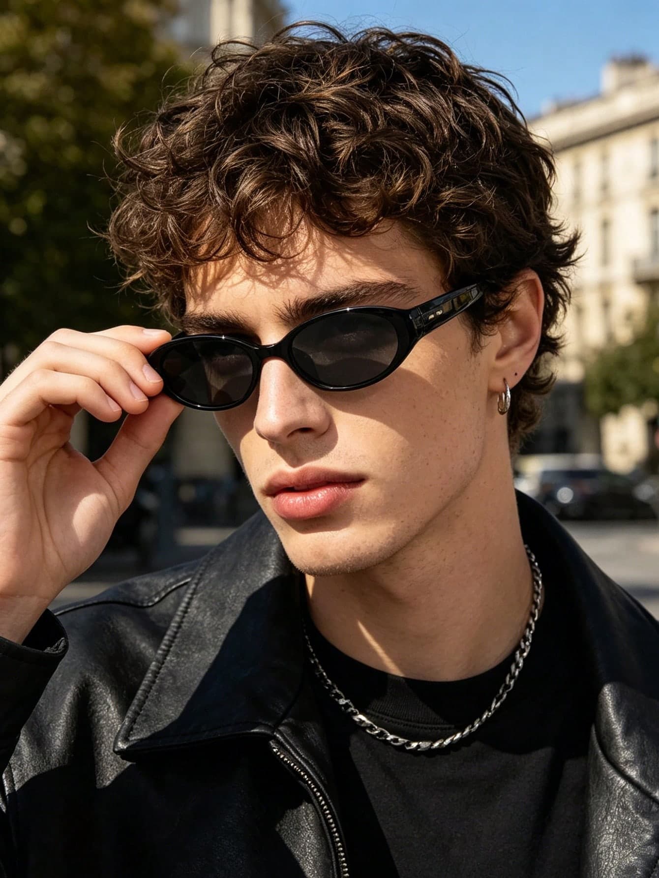 1 PC Men's Narrow Frame Oval Fashion Glasses Classic Black PC Frame Gray Blue Lenses Casual Style Lightweight For Daily Outdoor With Glasses Box