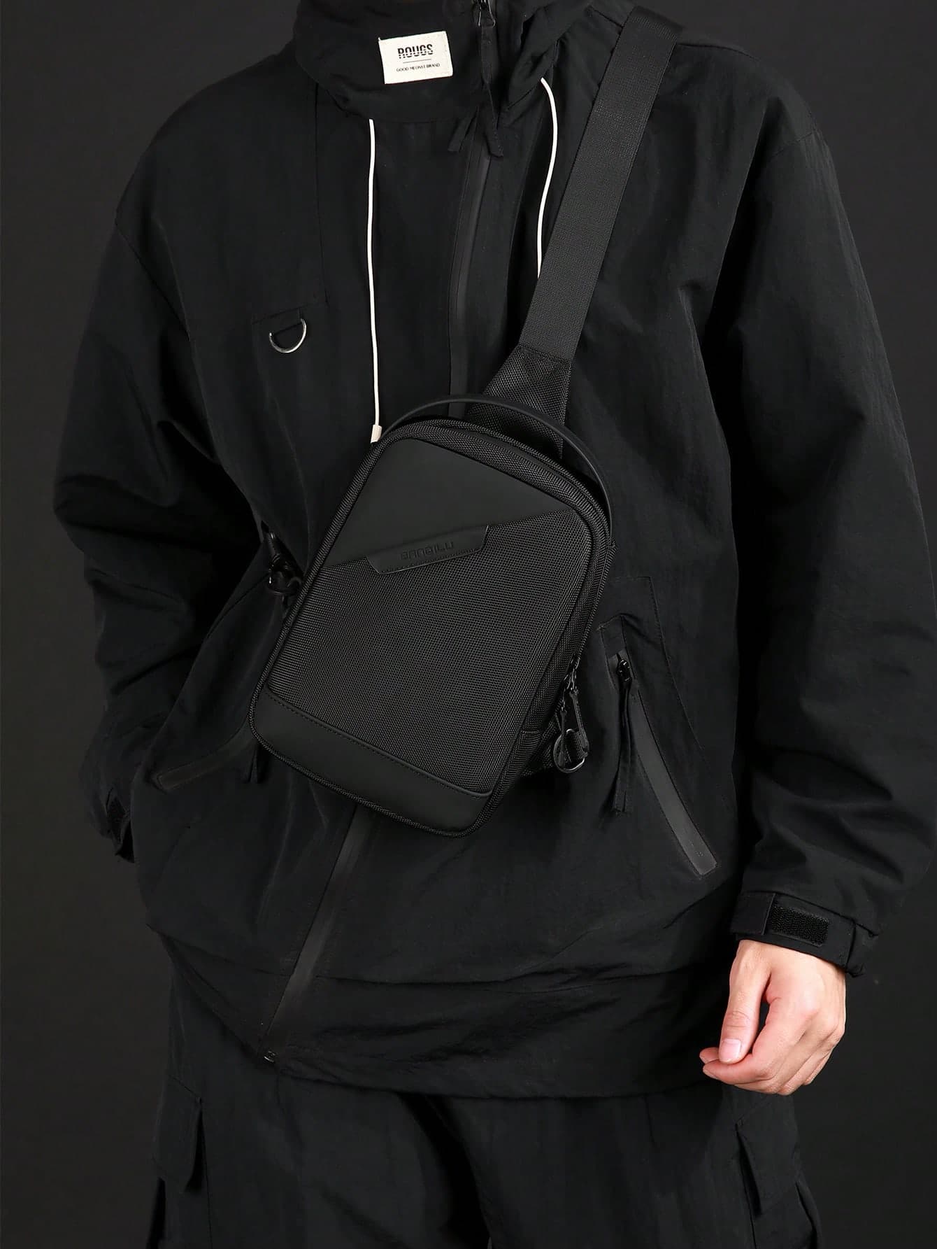 New Men's Shoulder Bag, Fashionable Hand-Held Single Shoulder Crossbody Bag, Casual Men's Bag, Multifunctional Waterproof Chest Bag, Men's Style