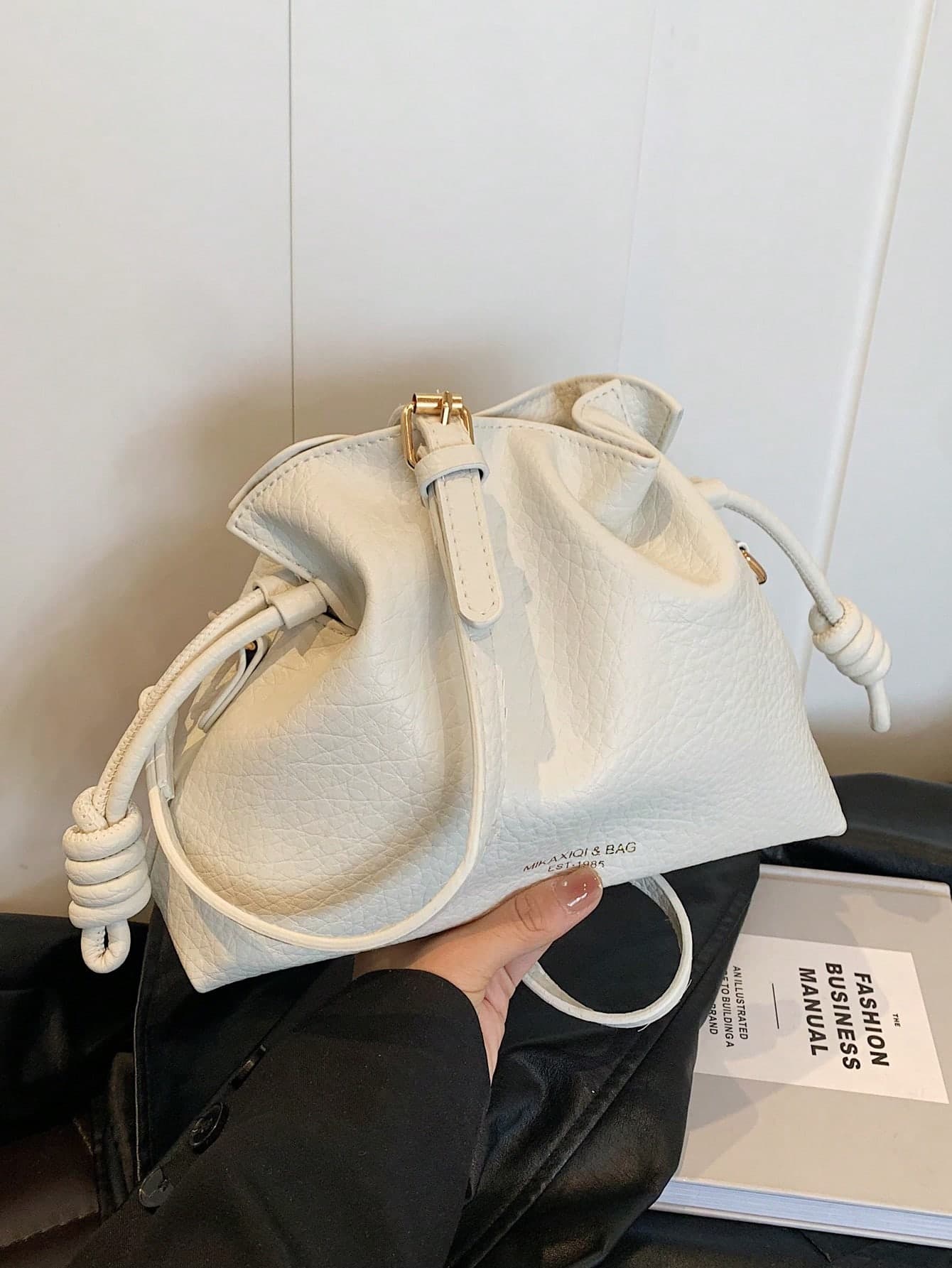 New Vintage Fashion Small Bag For Women, New Wrinkled Cloud Bag, Niche Texture Crossbody Bucket Bag, PU Material