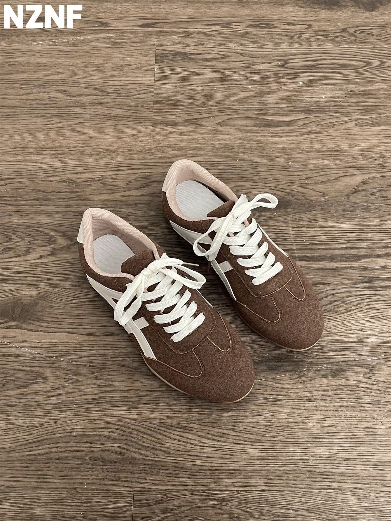 NZNF Premium Flat German Training Shoes For Women, New Autumn Versatile Sneakers To Match Skirts