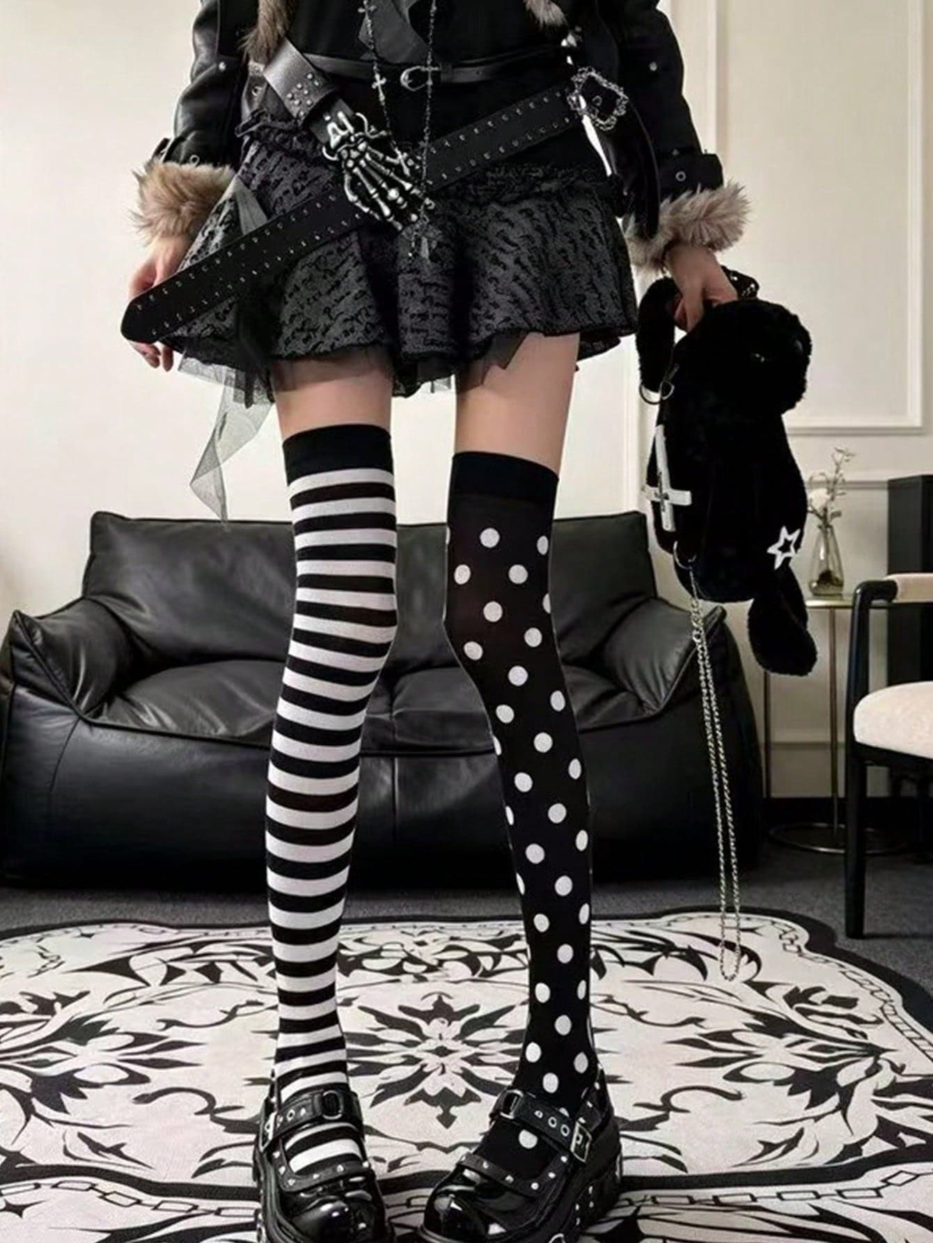 1/2 Pairs Striped Thigh High Socks Women Korean Style Over Knee Performance Zebra Long Socks