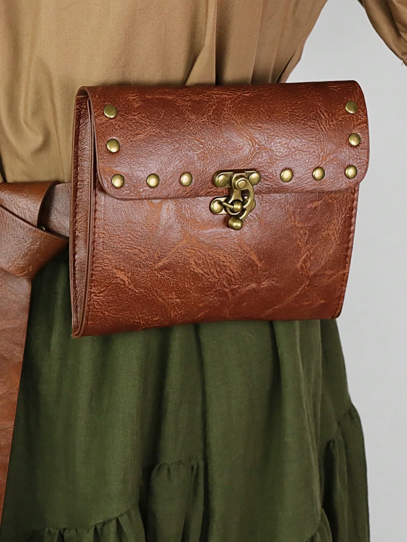 1pc Medieval Rivet PU Leather Waist Pouch Belt, Vintage Renaissance Faire Utility Fanny Pack, Women Cosplay Steampunk Hip Bag