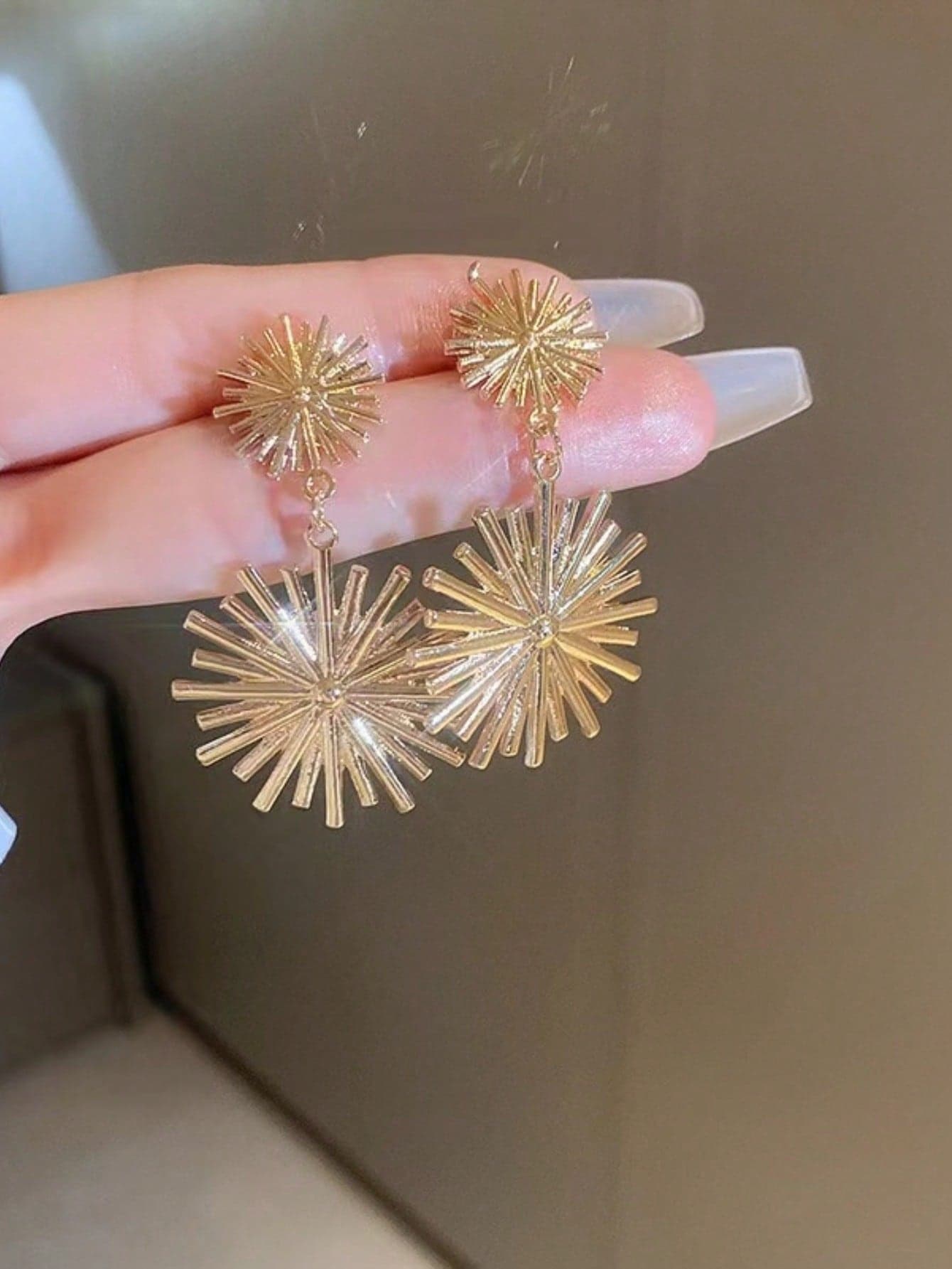 1 Pair Of Fashionable, Personalized, And Earrings Suitable For Women's Daily Commuting