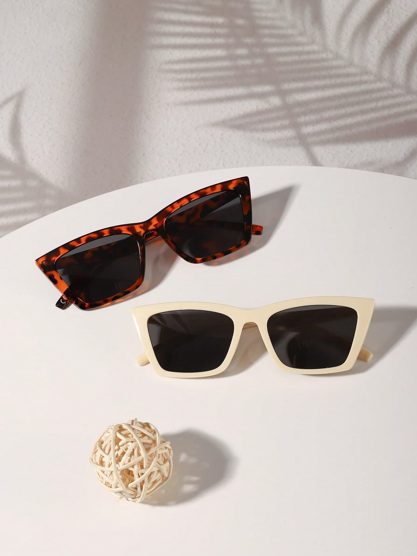 2 PCS Ladies Plain Angular Wide Side Trim, PC Material, Retro Oversized Cat Fashion Eyewear Combo, Weekend Shopping, City Trip, Spring Summer
