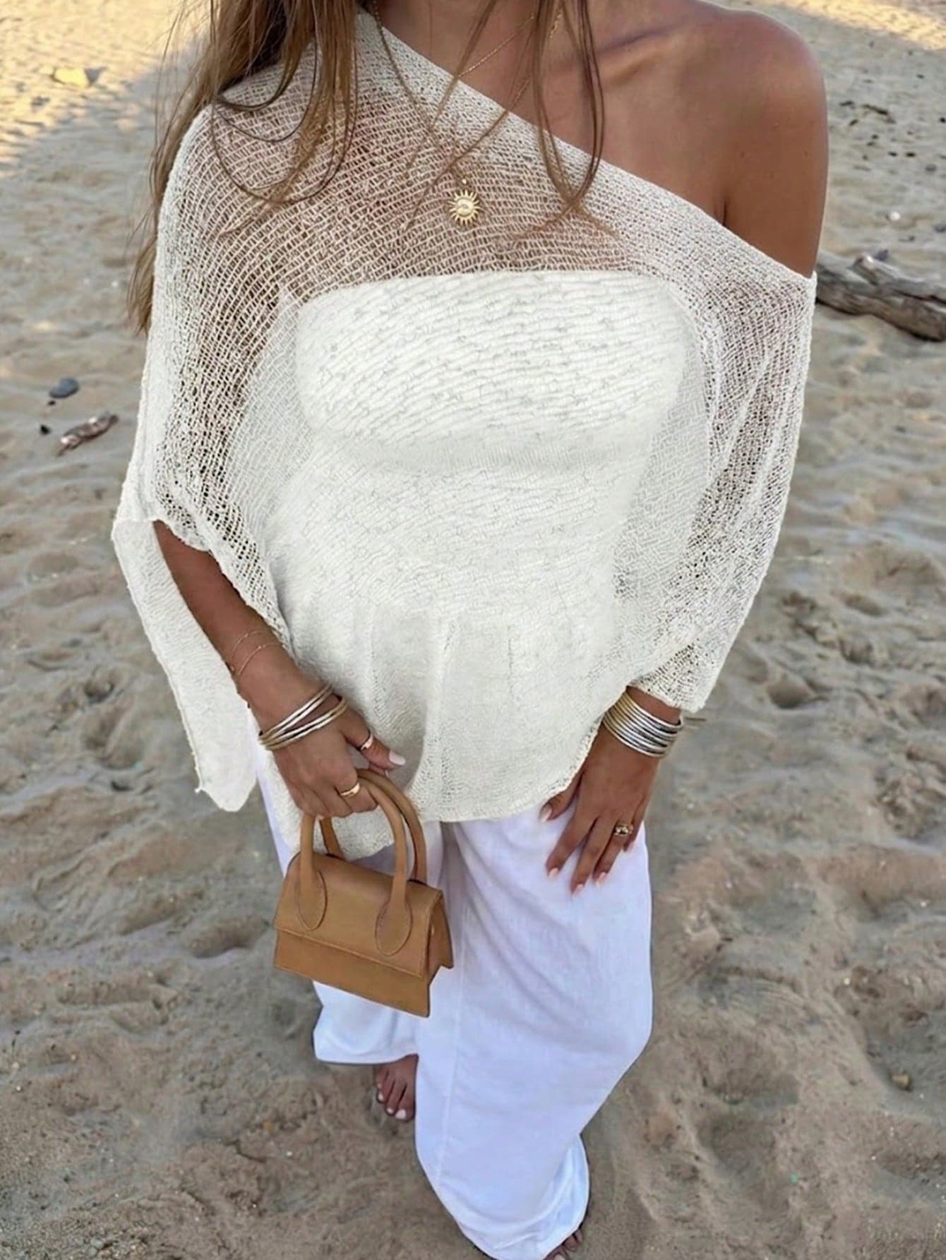 Women's Casual Sexy Shiny Lightweight Textured Solid Color Hollow Knit Short Cape-Style Batwing Sleeve Top, Summer Vacation Beach Cover-Up