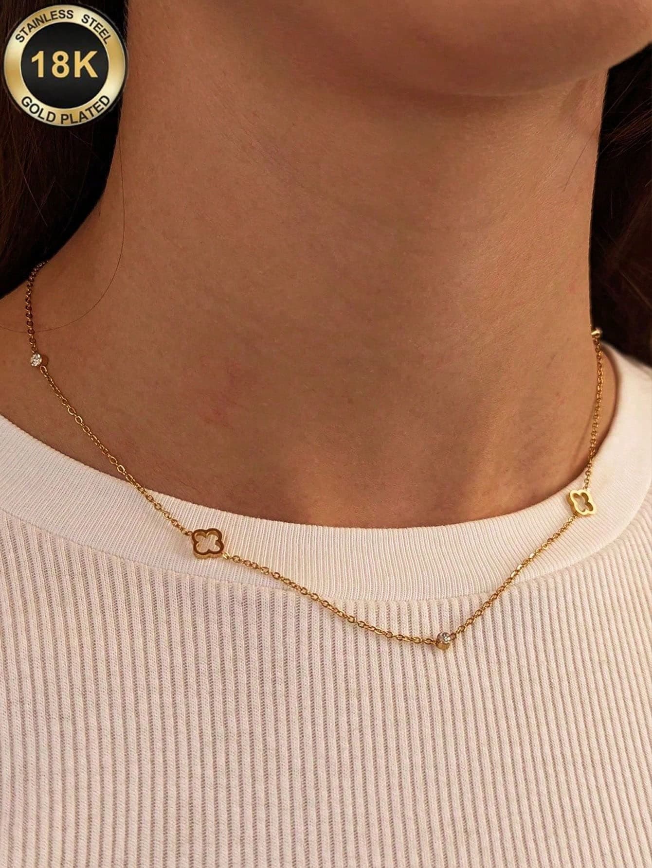 1pc Minimalist Elegant Personalized Hollow Clover With Embedded Zirconia Stones 18K Gold Plated Hypoallergenic Stainless Steel Necklace, Suitable For Women For Daily, Work, Party, Beach Occasions, Best Gift For Friends, Family, Wife, Sister, Holidays, Birthday, Mother's Day