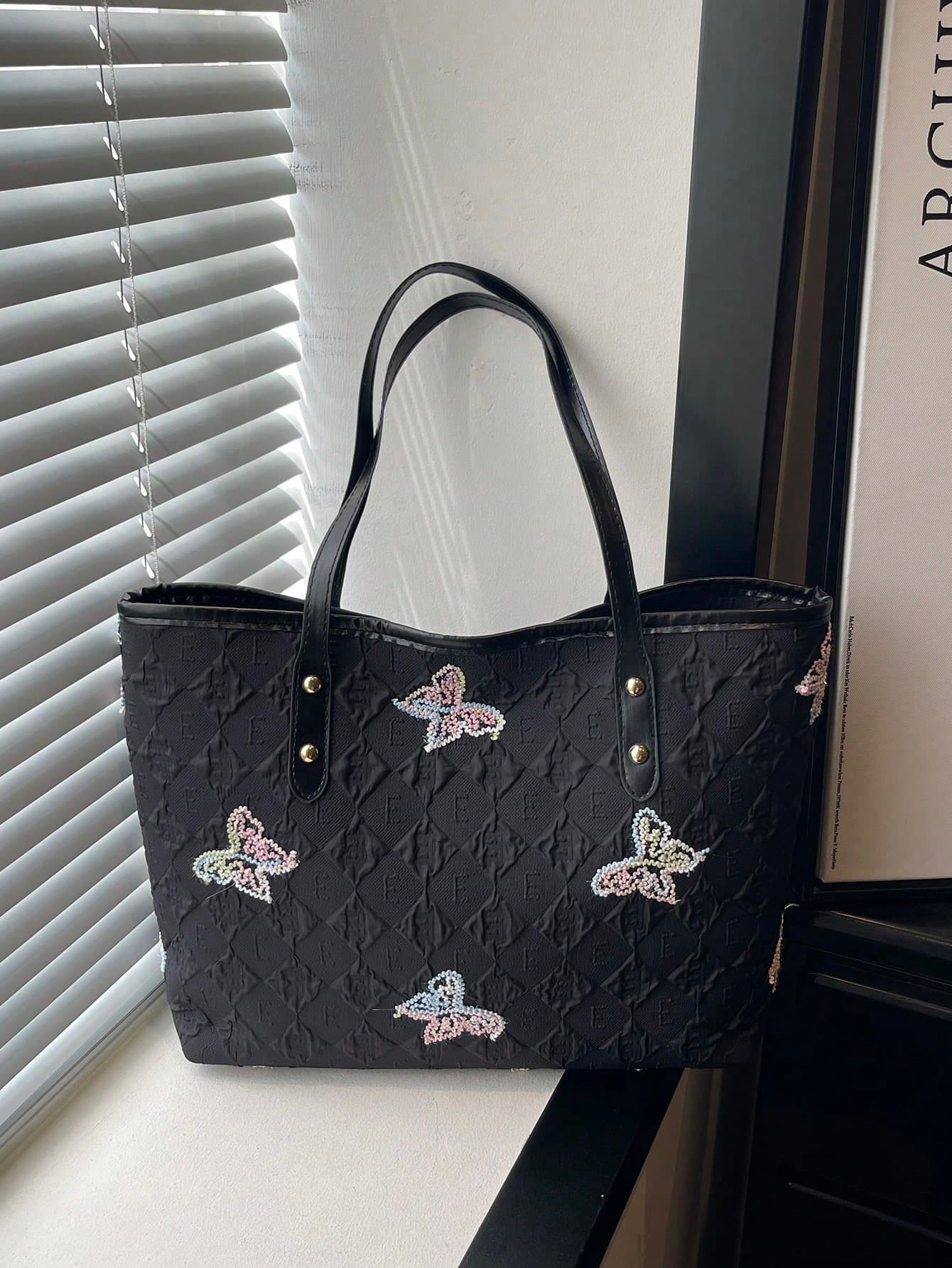New Luxury High-End Versatile Women's Shoulder Bag Tote