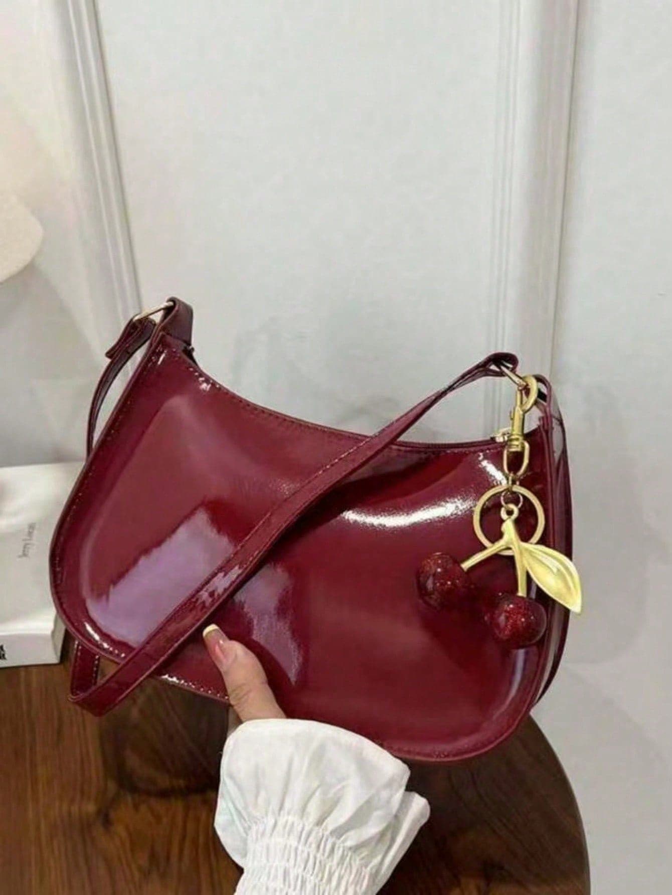 Solid Color Minimalist Zipper Shoulder Bag, Fashion Minimalist Crescent-Shaped Bag, Zipper Shoulder Bag, Faux Leather Solid Color Wallet, Lingerie Bag, Ideal New Year Gift, Fashion Lingerie Bag