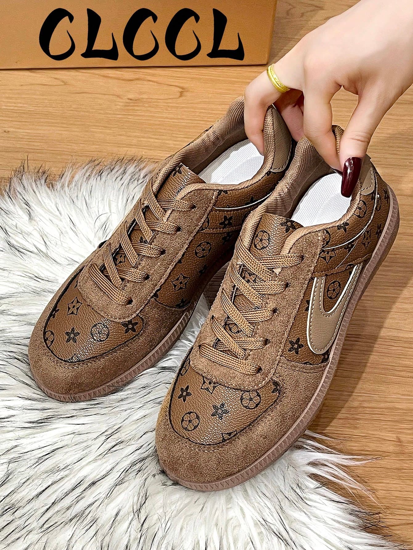 Women's Comfortable Lightweight Beige Flat Non-Slip Outdoor Sports Casual Student Running Sneakers
