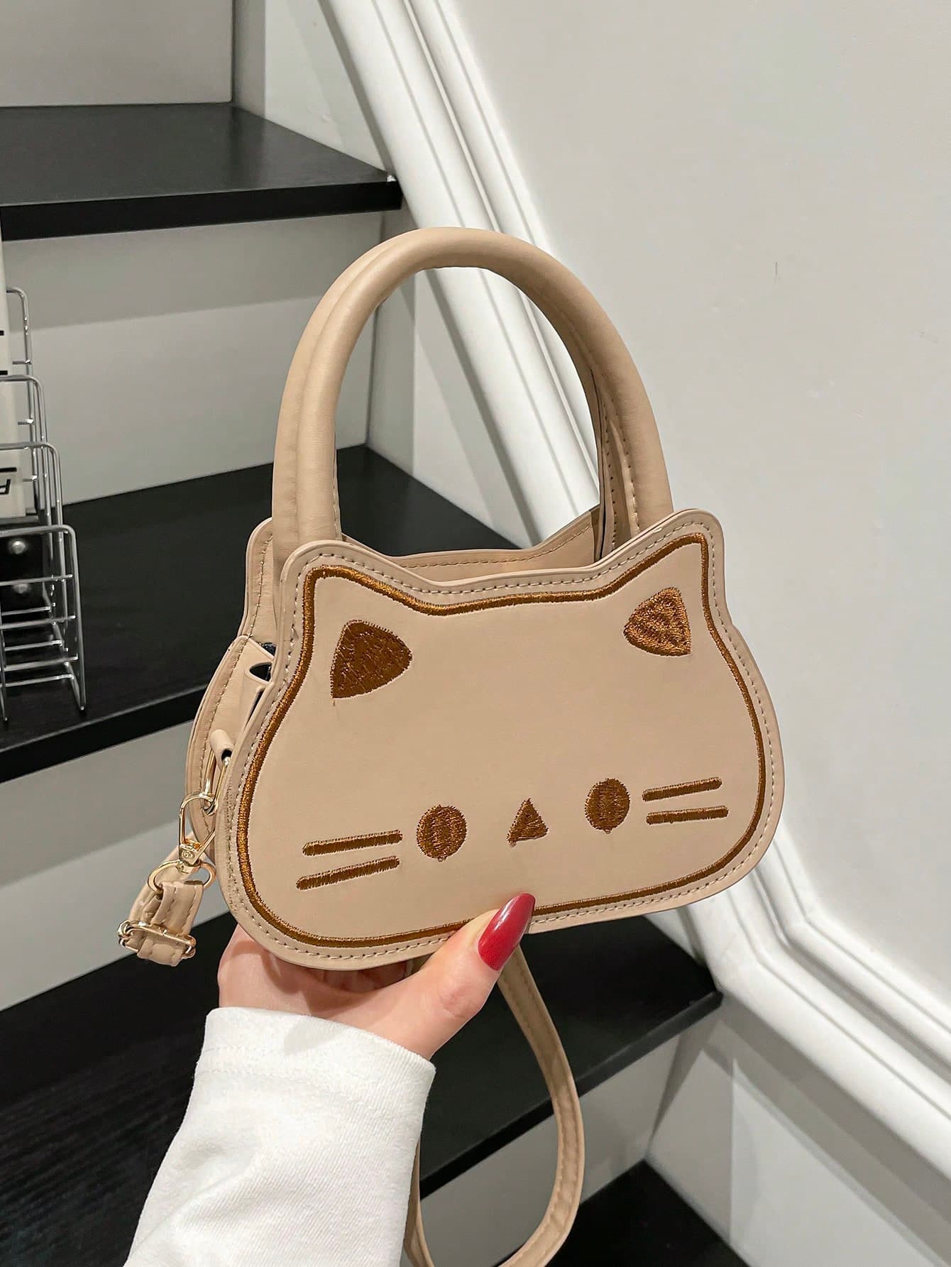 2026 New Cat Summer Black Leather Vintage Versatile Handbag Women Cute Fashion Mini Shoulder Crossbody Bag