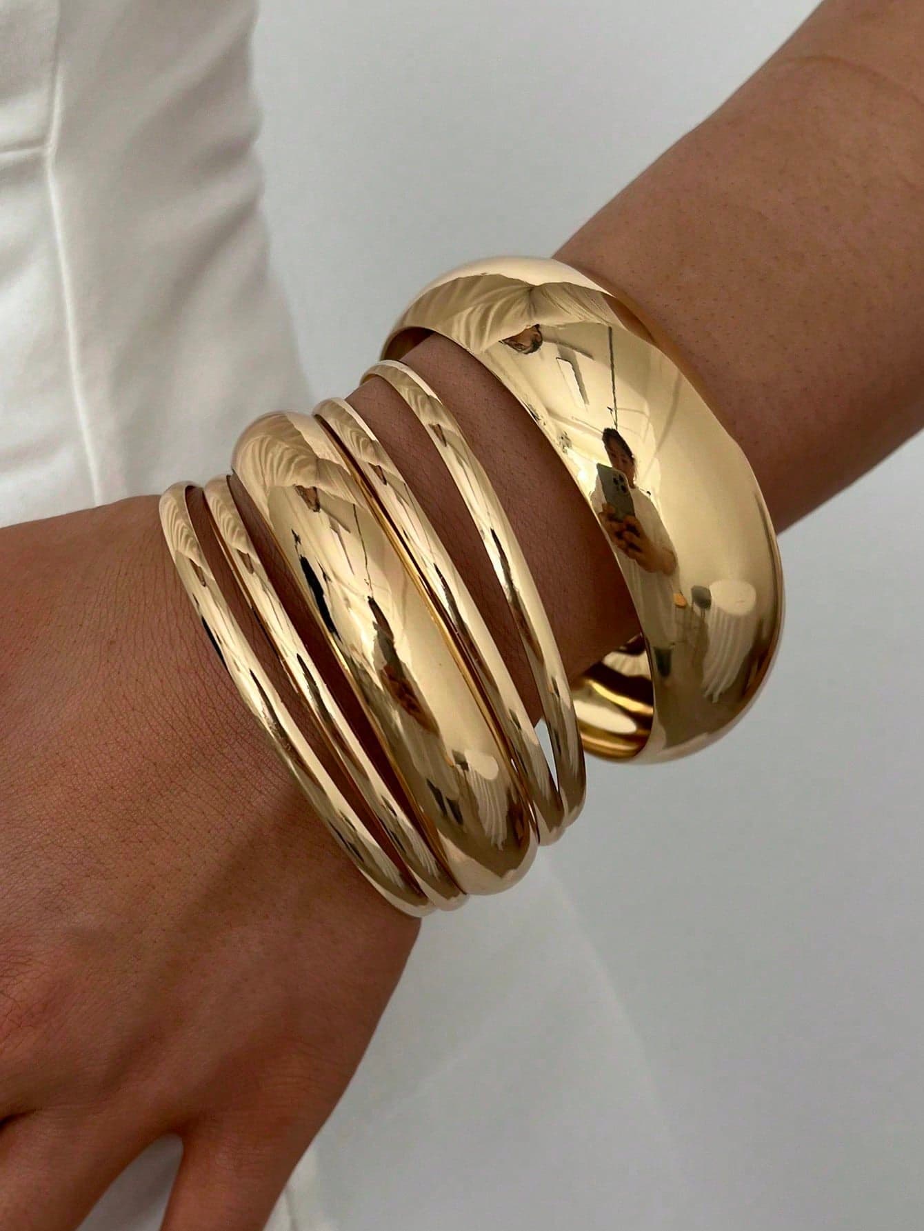 6pcs Vintage Elegant Wide Metal Iron Sheet Bracelet Set Suitable For Daily Wear