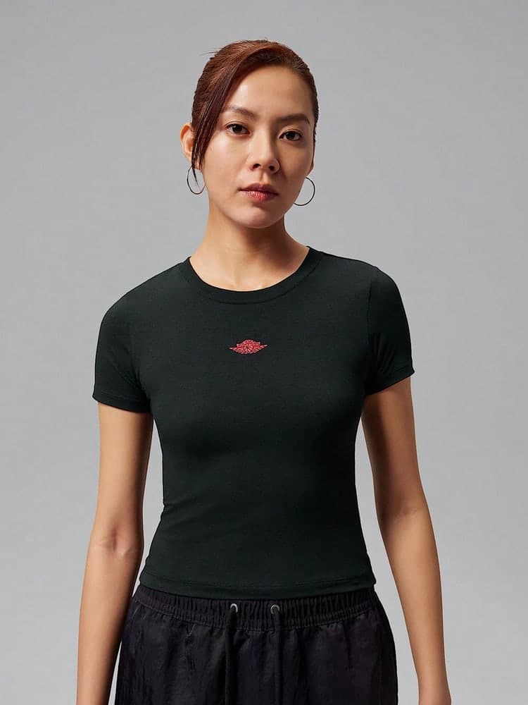 Jordan Women's AS W J FLT SS TMID WINGS Short Sleeve T-Shirt, Knitted Collarless Short Tee, TIV5348-010