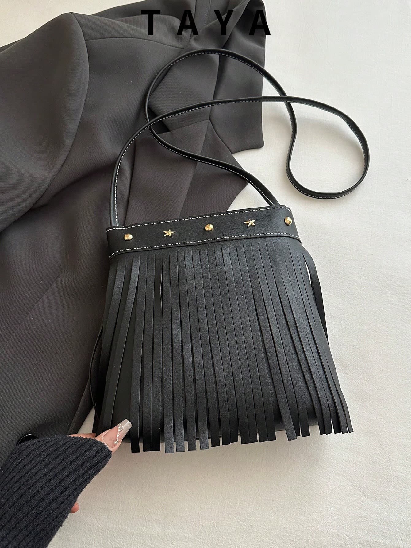 Fashionable Minimalist Tassel Bucket Bag, Studded Star Hardware Decor, Bohemian Style Tassel Design. Suitable For Shopping, Carrying Wallet, Etc., Ideal For Young Women, College Students, New Professionals And White-Collar Workers. Very Suitable For Office, University Campus, Work Occasions, Business Events, Commuting, Outdoor Activities, Travel And Gift Giving.