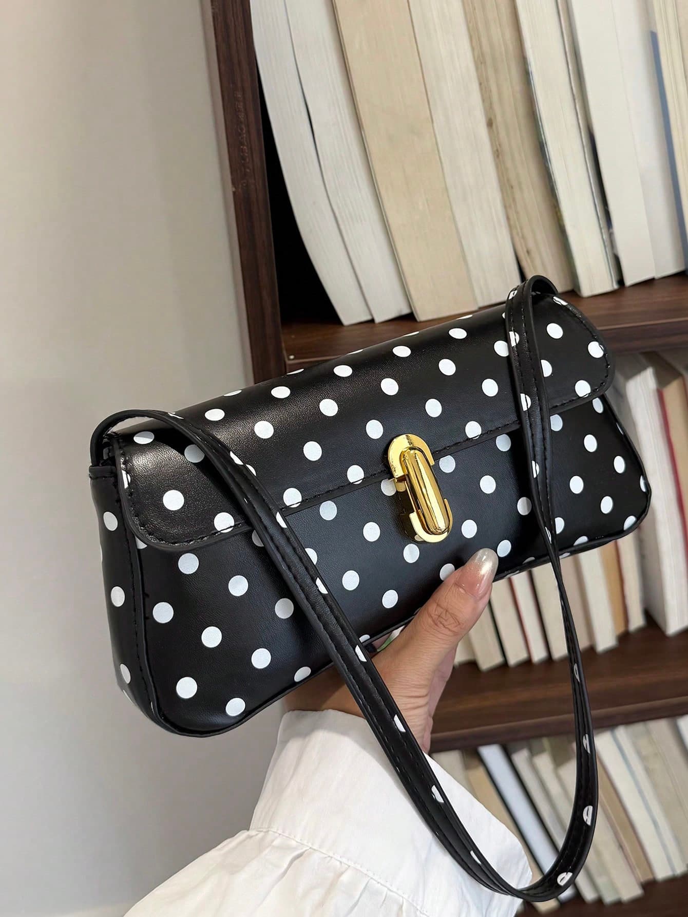 Women's Vintage Faux Oiled Leather Flap Decor Shoulder Underarm Bag, Suitable For Dating, Outing, Party