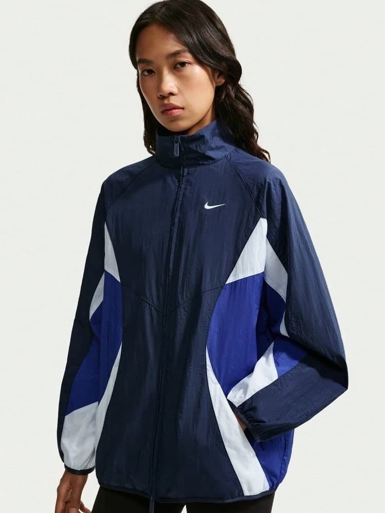 Nike Women's AS W NK STREET TRACK JKT Woven Hoodless Jacket IM8402-411