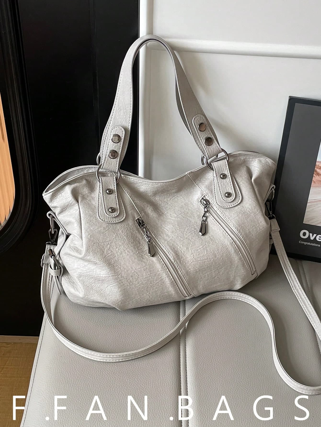 Soft Leather Solid Color Tote Bag For Women 2026 New Vintage Lychee Grain Crossbody Shoulder Bag Commuter Handbag