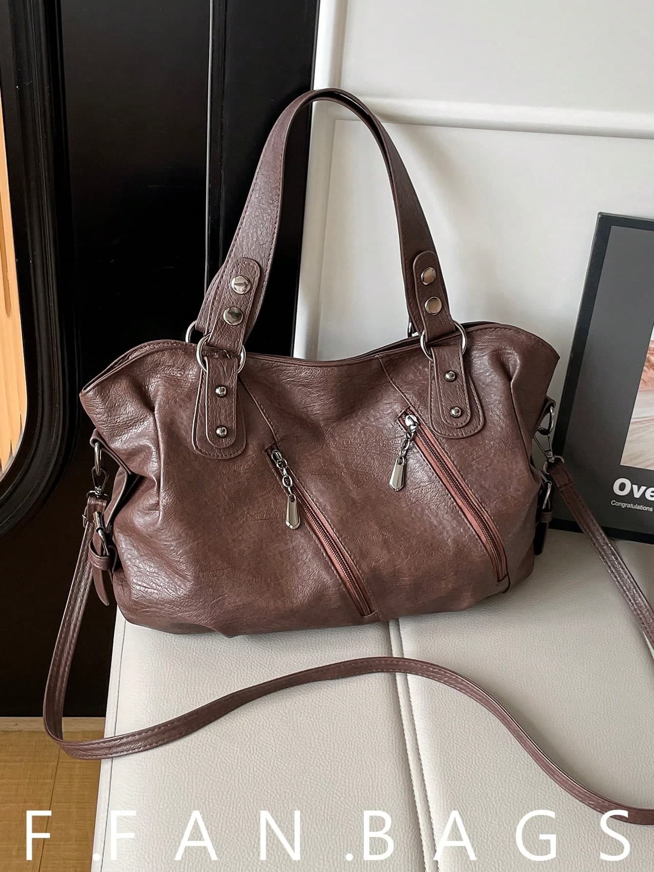 Soft Leather Solid Color Tote Bag Women 2026 New Vintage Lychee Grain Crossbody Shoulder Bag Elegant Commute Handbag