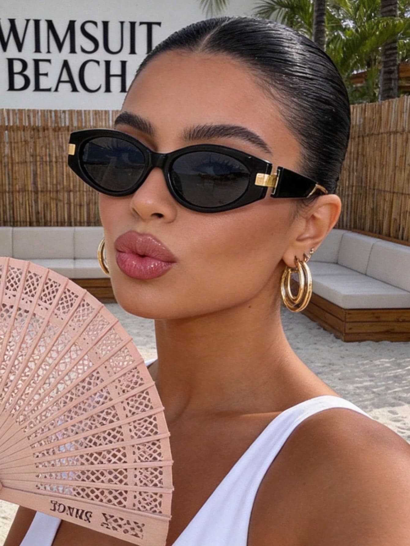 1pc Small Frame Oval Cat Eye Women's Fashion Glasses, Summer Versatile Retro Women's Fashion Glasses, European And American Retro Influencer Style Glasses, Summer Outdoor Travel Beach Accessory