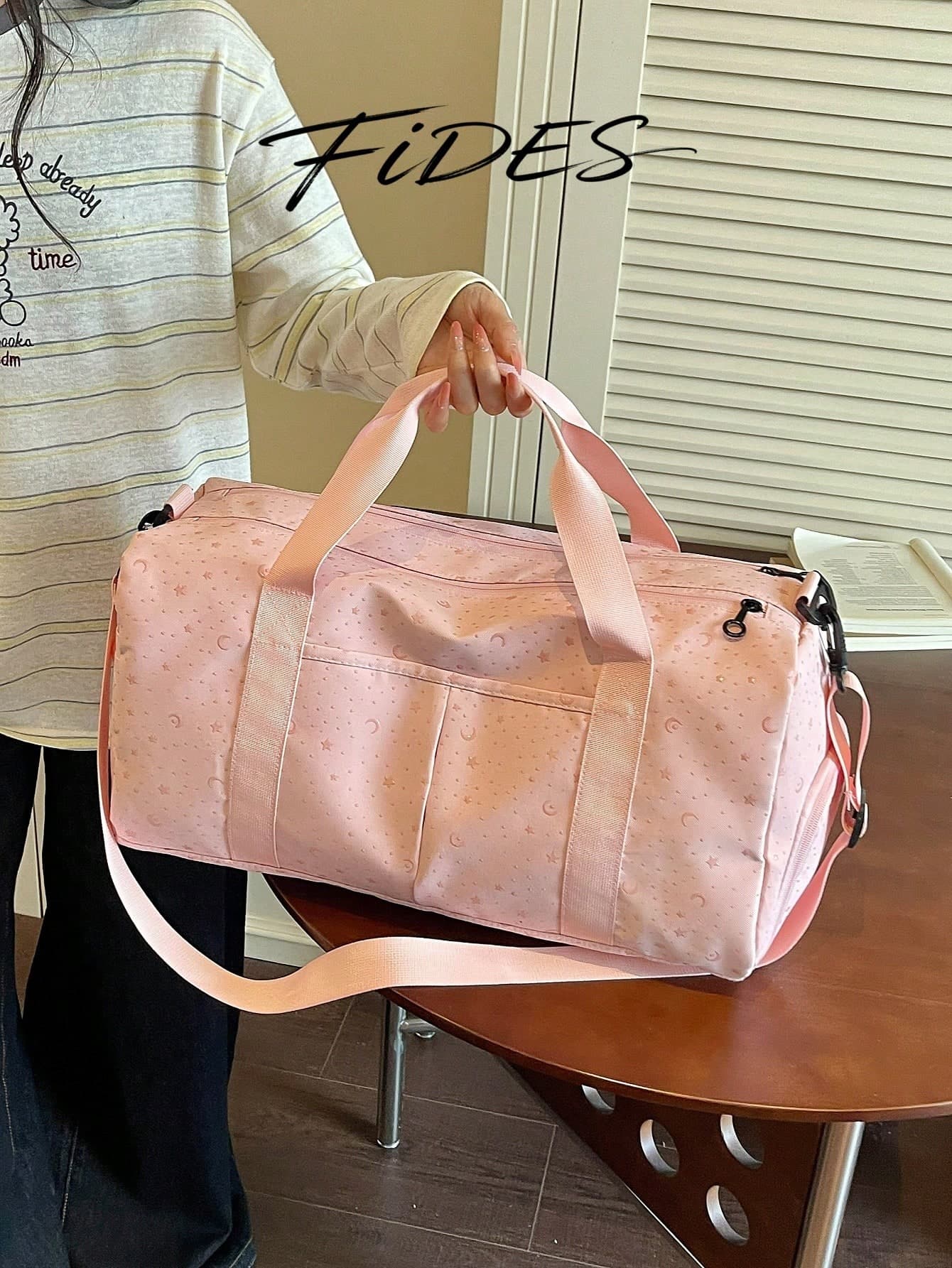 1pc New Large Capacity Travel Bag, Short Trip Luggage Bag, Gym Bag, Sporty Style Star Moon Print Casual Women's Bag, Maternity Bag, Hospital Discharge Bag, Vacation Bag, Waterproof Casual Bag, Carry-On With Independent Shoe Compartment