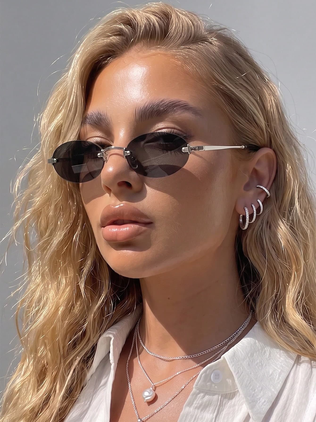 1 Pair Women's New European & American Retro Rimless Small Oval Street Style Cool Y2K Fashion Glasses