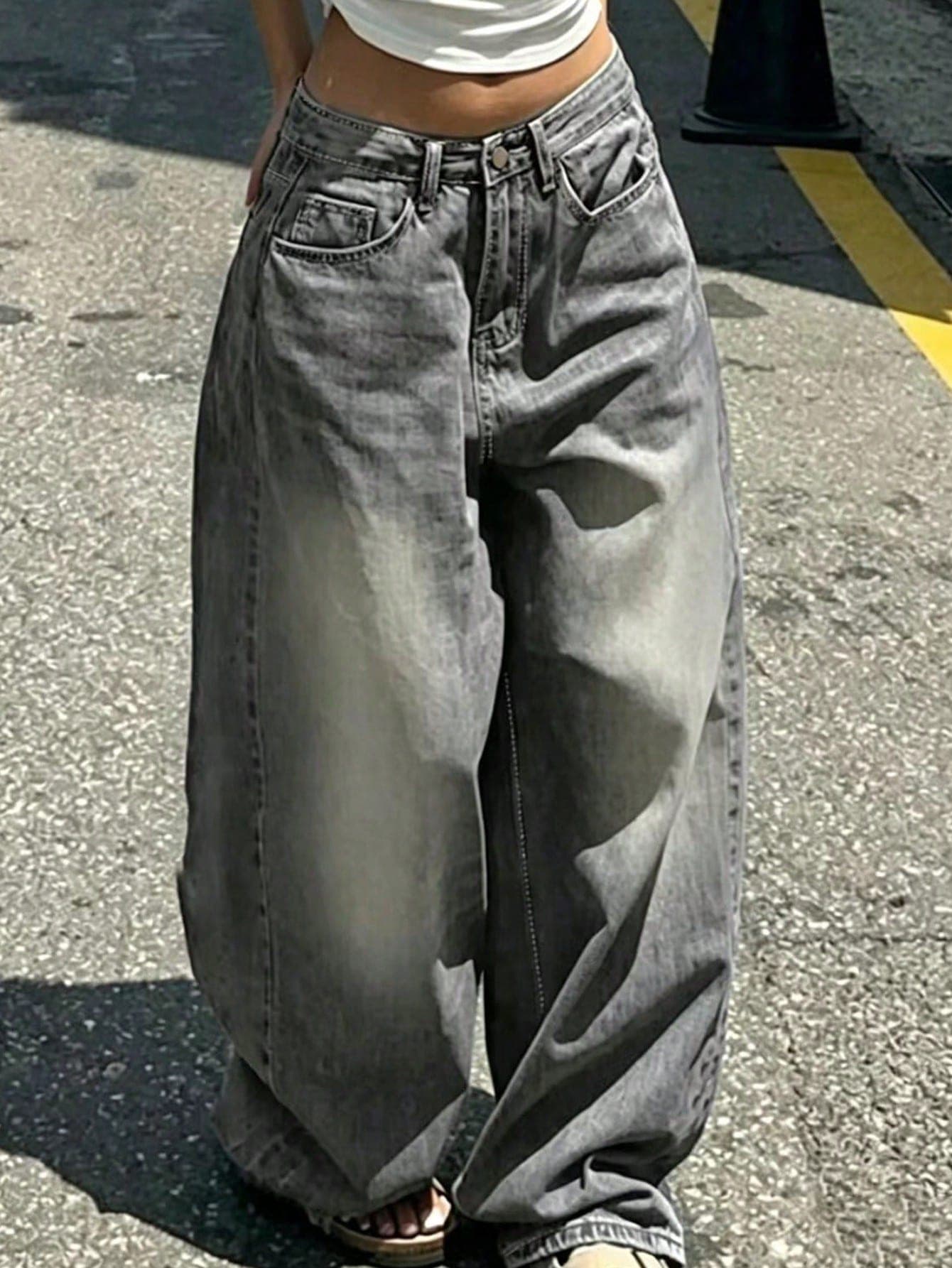Teenagers' Fashionable Straight Leg Loose Fit Casual Jeans
