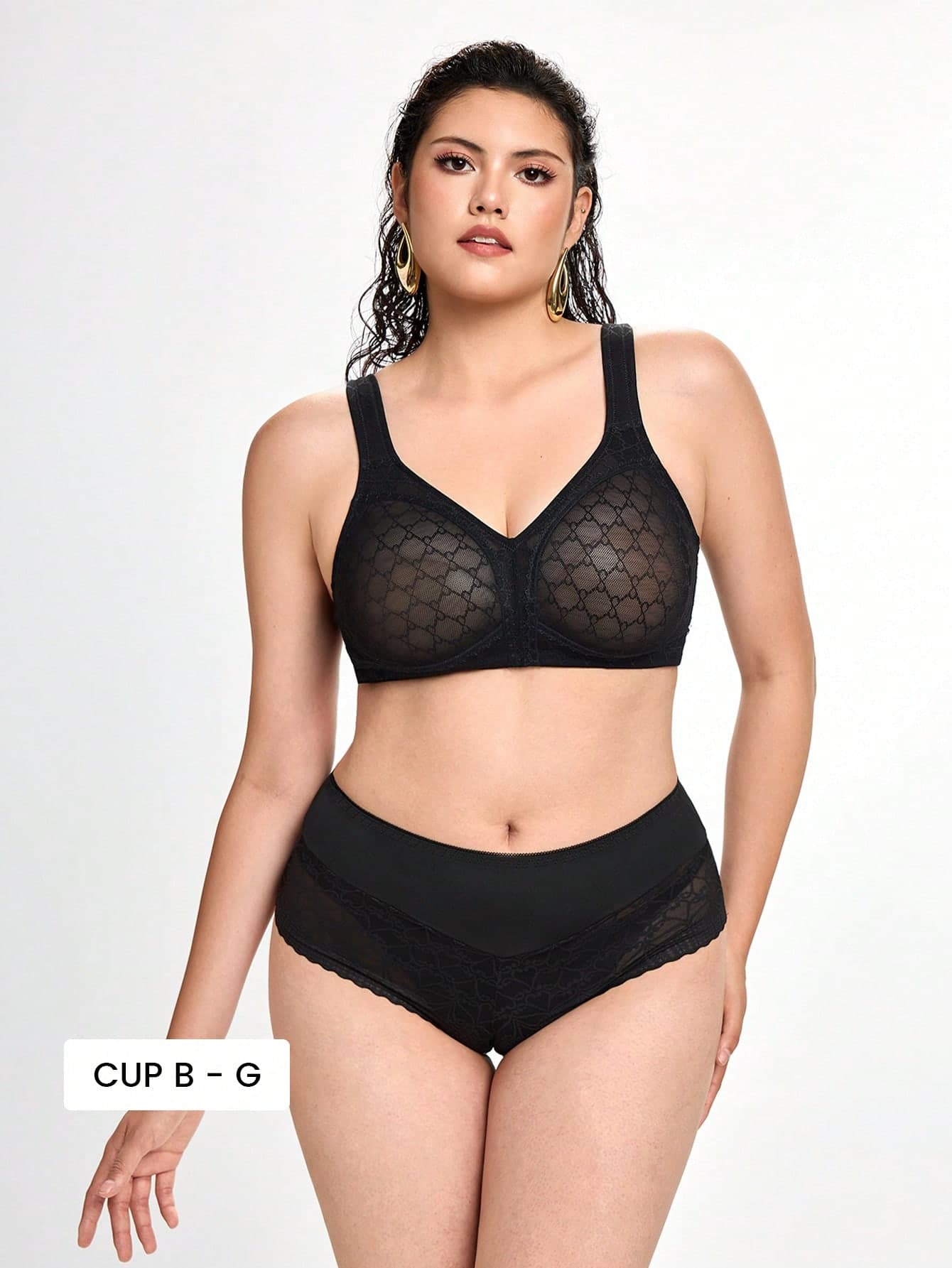 Slumbrini Plus Size Wireless Bra, Wide Strap Design, Soft Comfortable Jacquard Fabric, Full Coverage Design, No Padding
