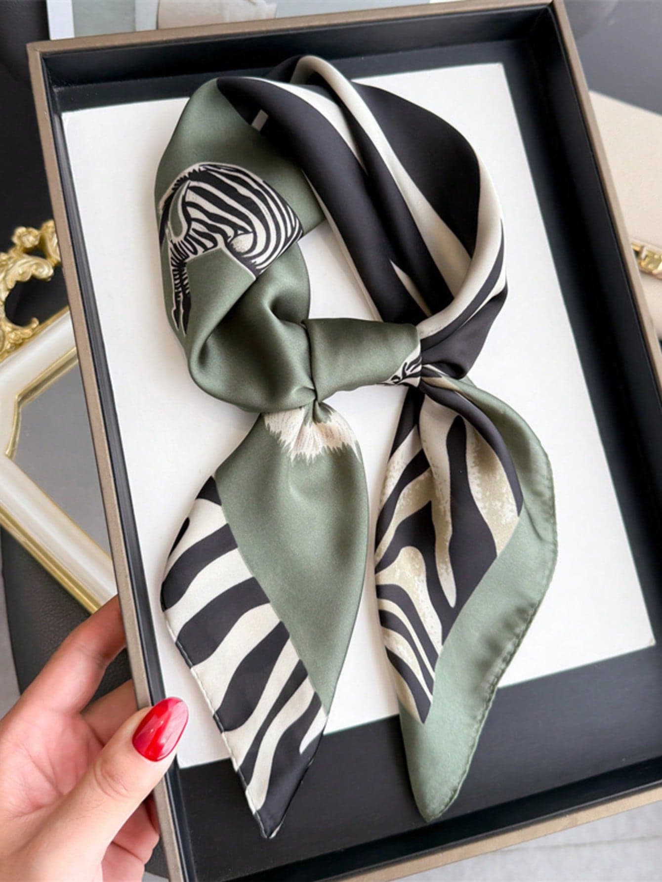 1pc Retro Zebra Print Animal Satin Scarf, Multifunctional Women's Faux Silk Scarf Shawl, For Travel, Vacation, Leisure, Accessories