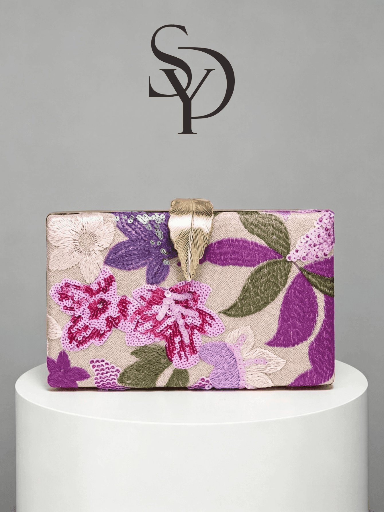 1pc Elegant Floral Embroidered Clutch Bag, Women's Graceful Leaf-Shaped Metal Evening Bag, Suitable For Parties And Weddings