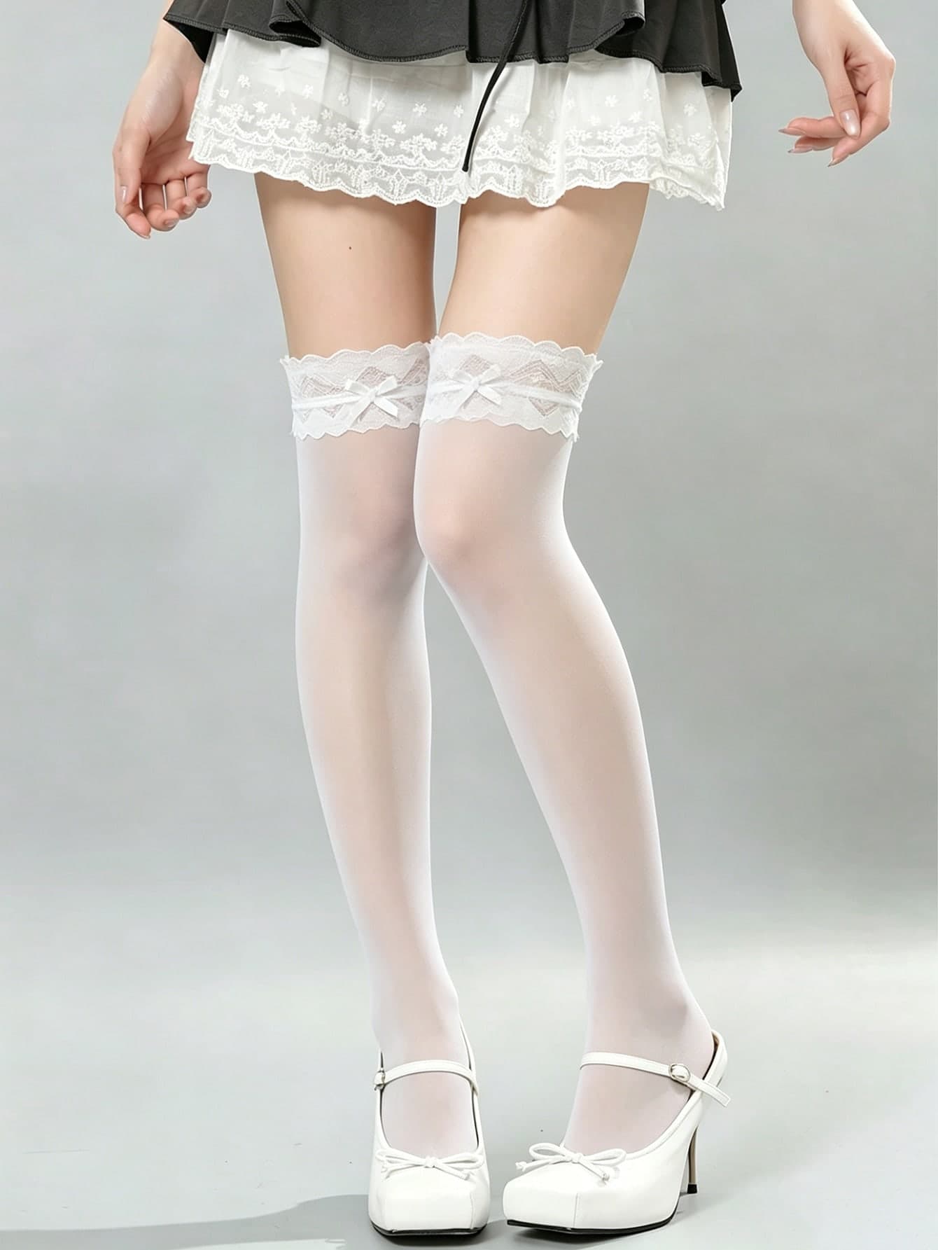 1 Pair Women's White Lace Bow Over-The-Knee Socks, Soft Semi-Sheer Knee-High Socks, Cute Lolita Style Elastic, Suitable For Spring/Summer, Party And Daily Wear