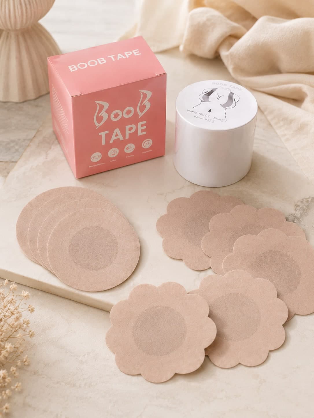 Invisible Breast Lift Tape Set, 1 Roll Breast Tape With 10 Flower-Shaped And 10 Round Stickers, Soft Non-Woven Fabric Breast Patches