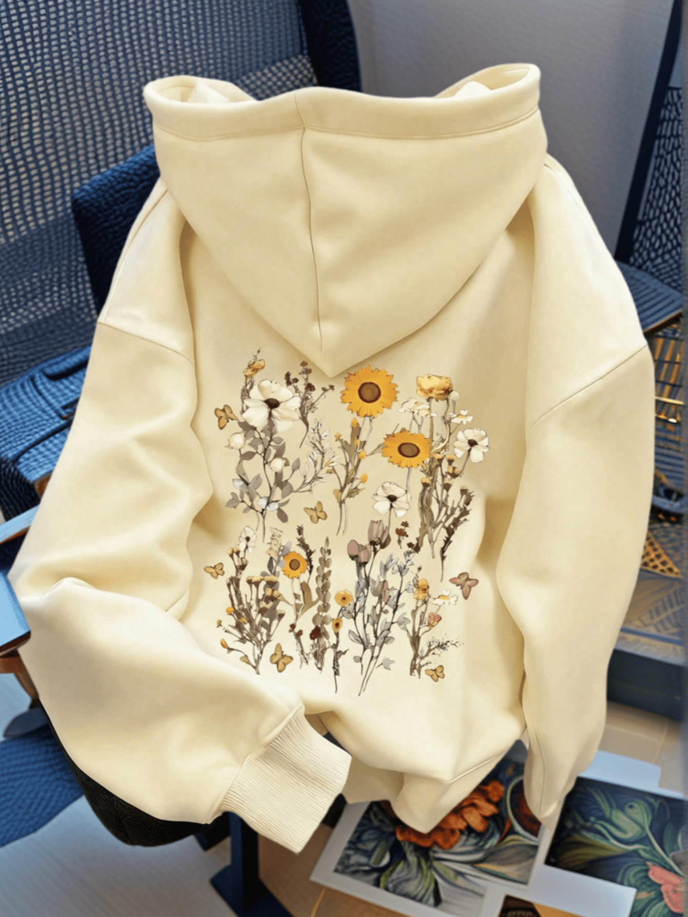 New Women's Fashionable Autumn And Winter Hooded Sweatshirt Printed With Floral Patterns Soft And Comfortable With Plush Autumn And Winter Top. Casual