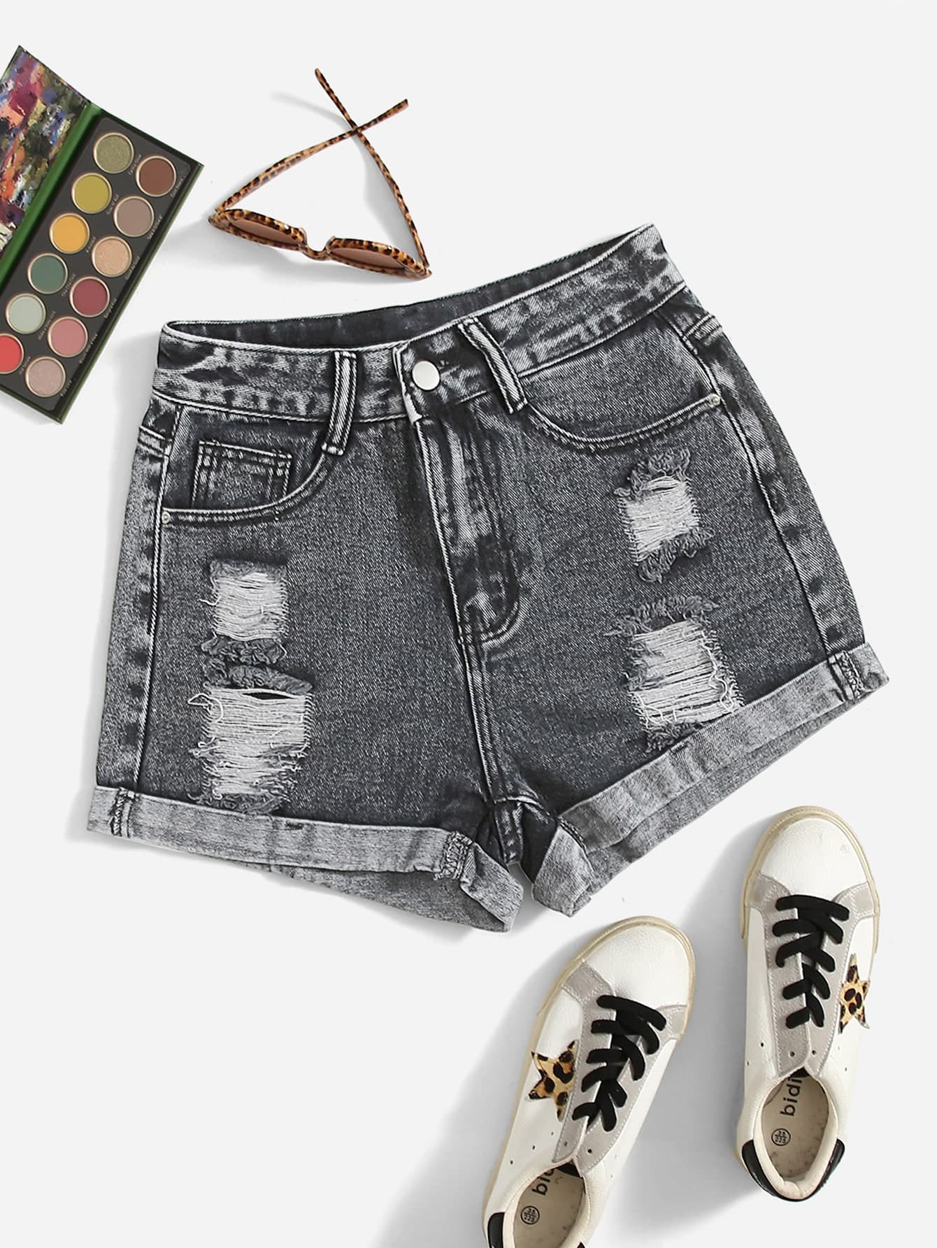 SHEIN Essnce Roll Up Hem Ripped Denim Shorts