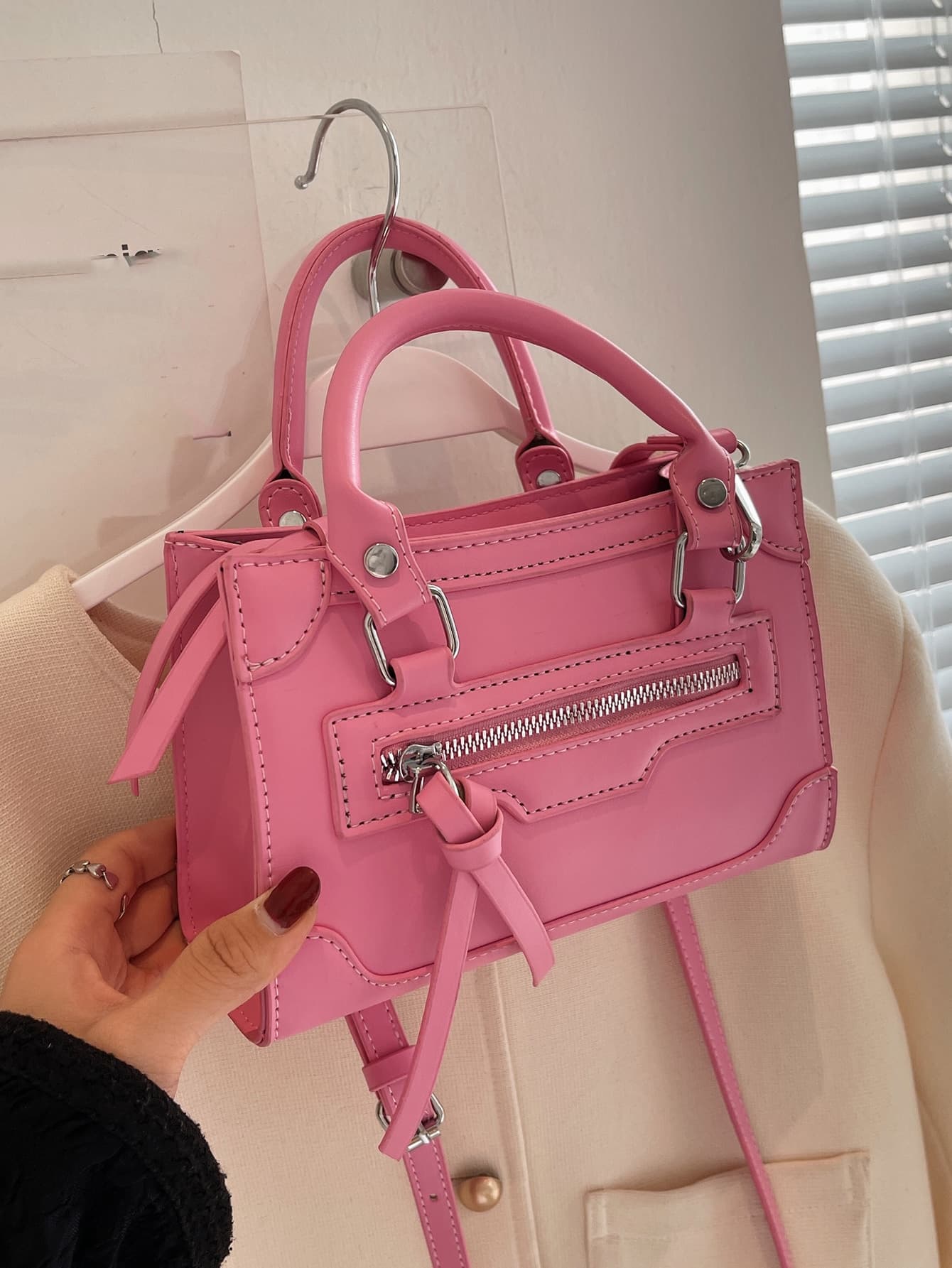 1pc Fashionable & Elegant Pink PU Leather Handbag For Women, With Adjustable Shoulder Strap, Suitable For Daily Commute, Shopping, Party, Cosmetic Storage, Also A Great Birthday Or Valentine's Day Gift For Girlfriend, Essential Fashion Accessory