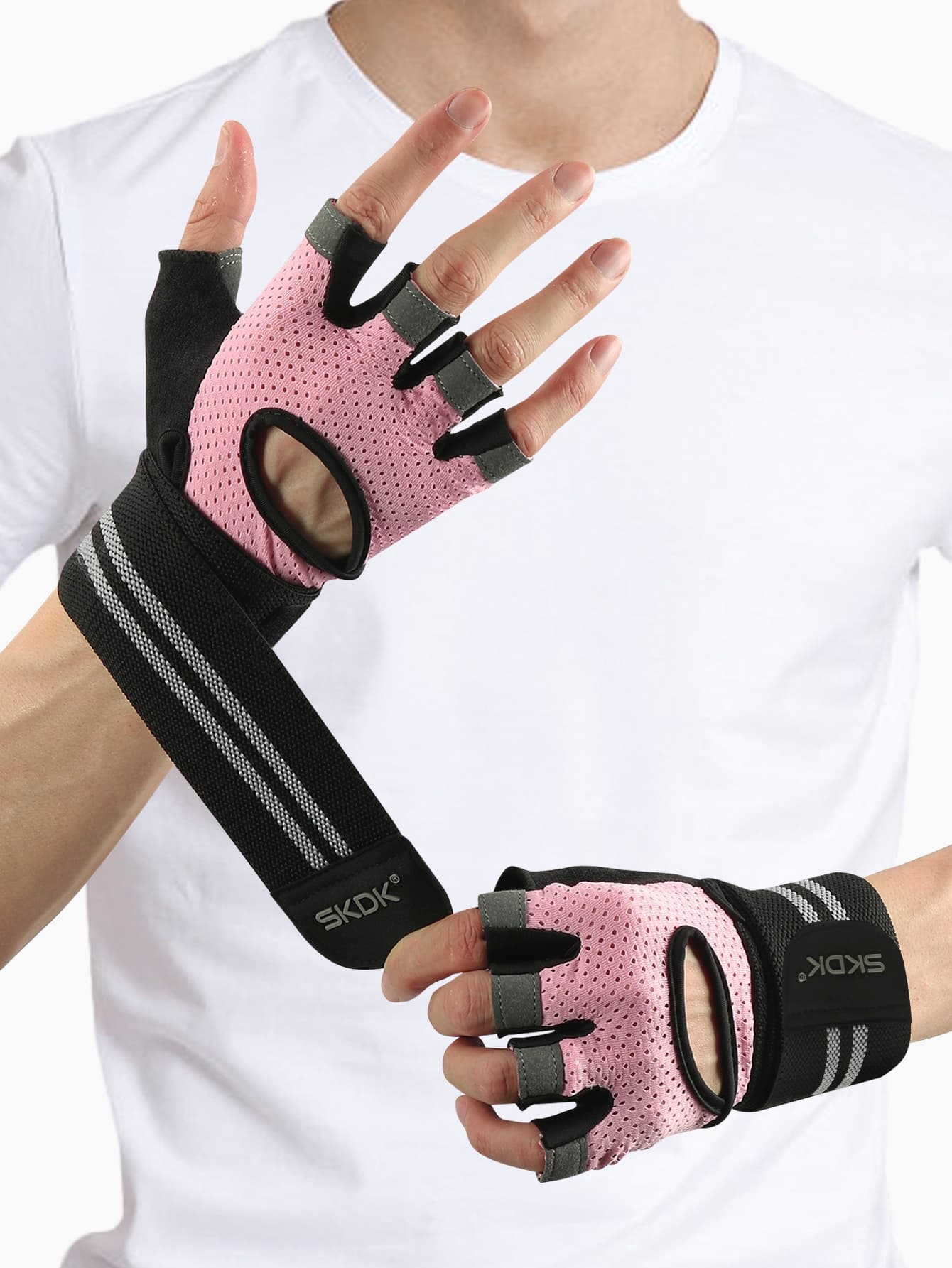 SKDK Workout Gloves For Men And Women, Weight Lifting Gloves With Excellent Grip, Lightweight Gym Gloves For Weightlifting, Cycling, Exercise, Training, Pull Ups, Fitness, Climbing And Rowing