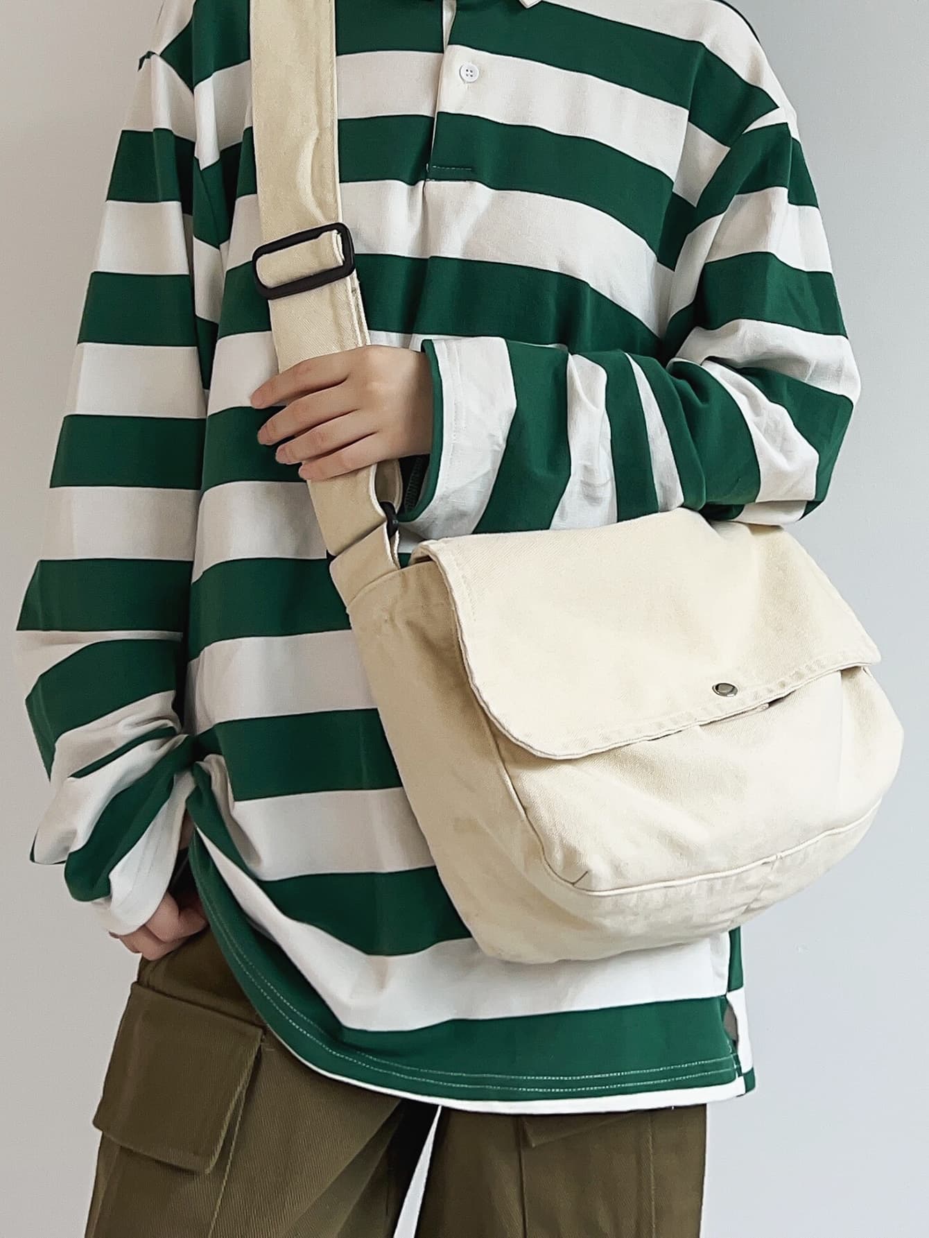 peach tree Men's Small Square Chest Bag, Men's Messenger Bag, Men's Waist Bag, Crossbody Bag, Running Bag, Jogging Bag, Cycling Bag, Fashion Solid Color Simple Versatile Cartoon Print, Astronaut, Sports Christmas Men Bag Vacation Travel Essentials Dad Gifts Gifts For Men Valentine's Day Black Bag Holiday Essentials Bag For Men Fanny Pack Stickers Bags Summer Back To School Valentines Gifts Valentine Gifts For Men The Sporty Life Summer Bag Spring Break Bag Pack Belt Bag School Supplies Pouch Phone Bag , Valentines Gifts, Holiday, Easter, Tote Bags For University