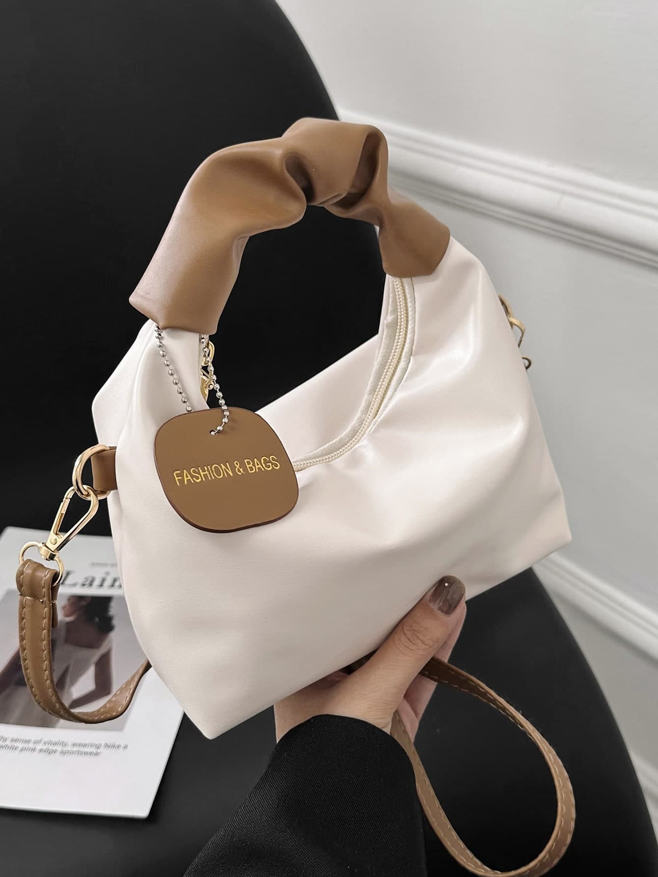 1pc Fashion Pleated Women's Handbag, Mini Women's Casual Shoulder Bag, Elegant Women's Tote Bag With Pendant, Can Store Phone, Wallet, Lipstick, Card Case, Earphones, Suitable For Shopping, Photography, Commuting, Travel, Also A Great Holiday Gift For Girlfriend Or Mother