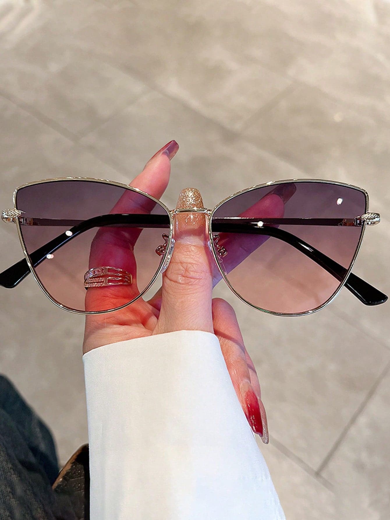 1 Pair Women's Cat Eye Bohemian Style Fashion Glasses, Suitable For Outdoor Travel, Elegant And Versatile, Beach Accessory, Women's Eyewear, All-Match Style, Autumn/Winter Women's Clothing, Business Casual Gift, Elegant Outfit For Summer Beach Vacation And Outdoor Travel, Elegant Cat Eye Glasses Frame