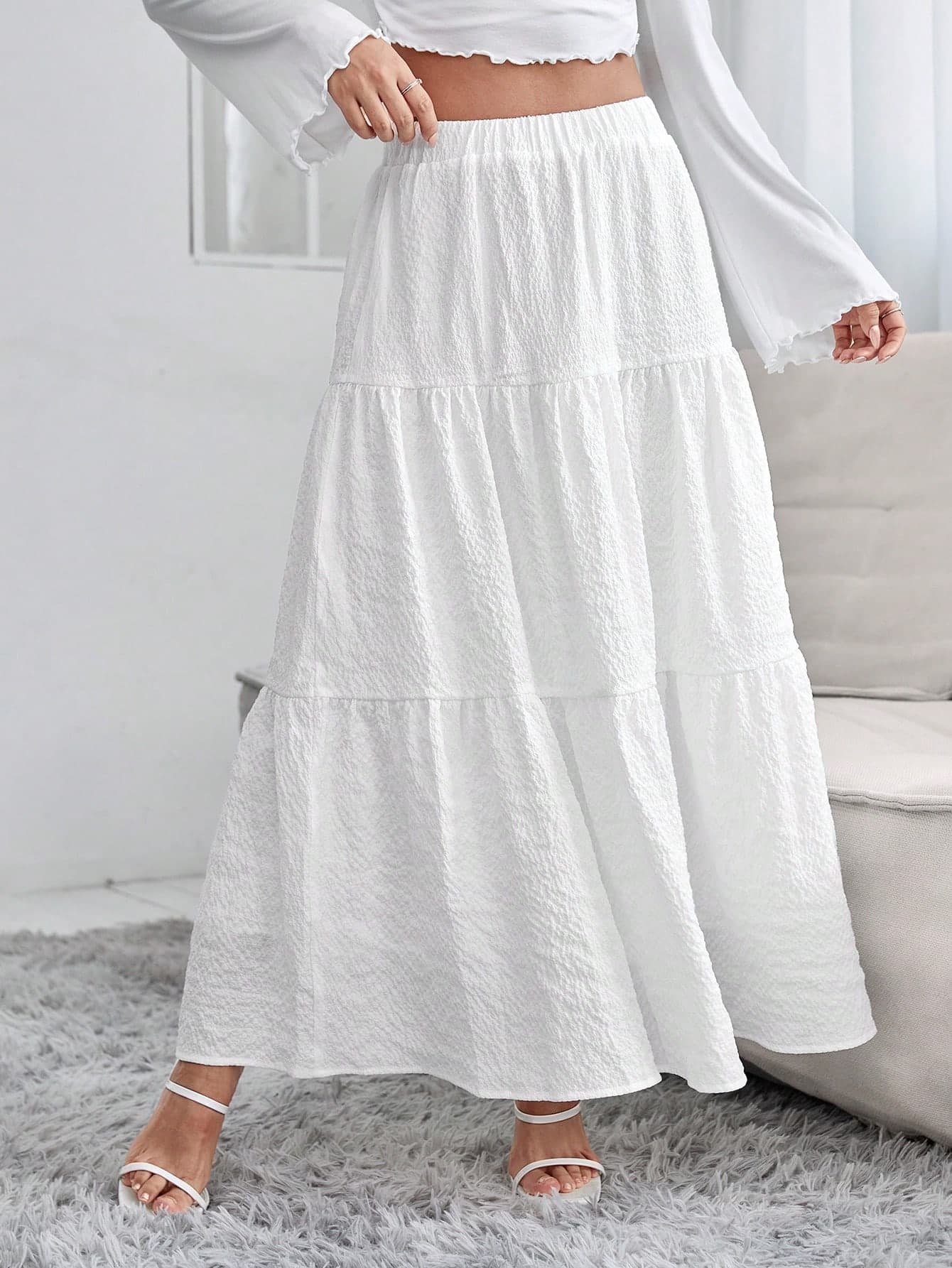 SHEIN PETITE Solid Ruffle Hem Schiffy Skirt ,Petite Women