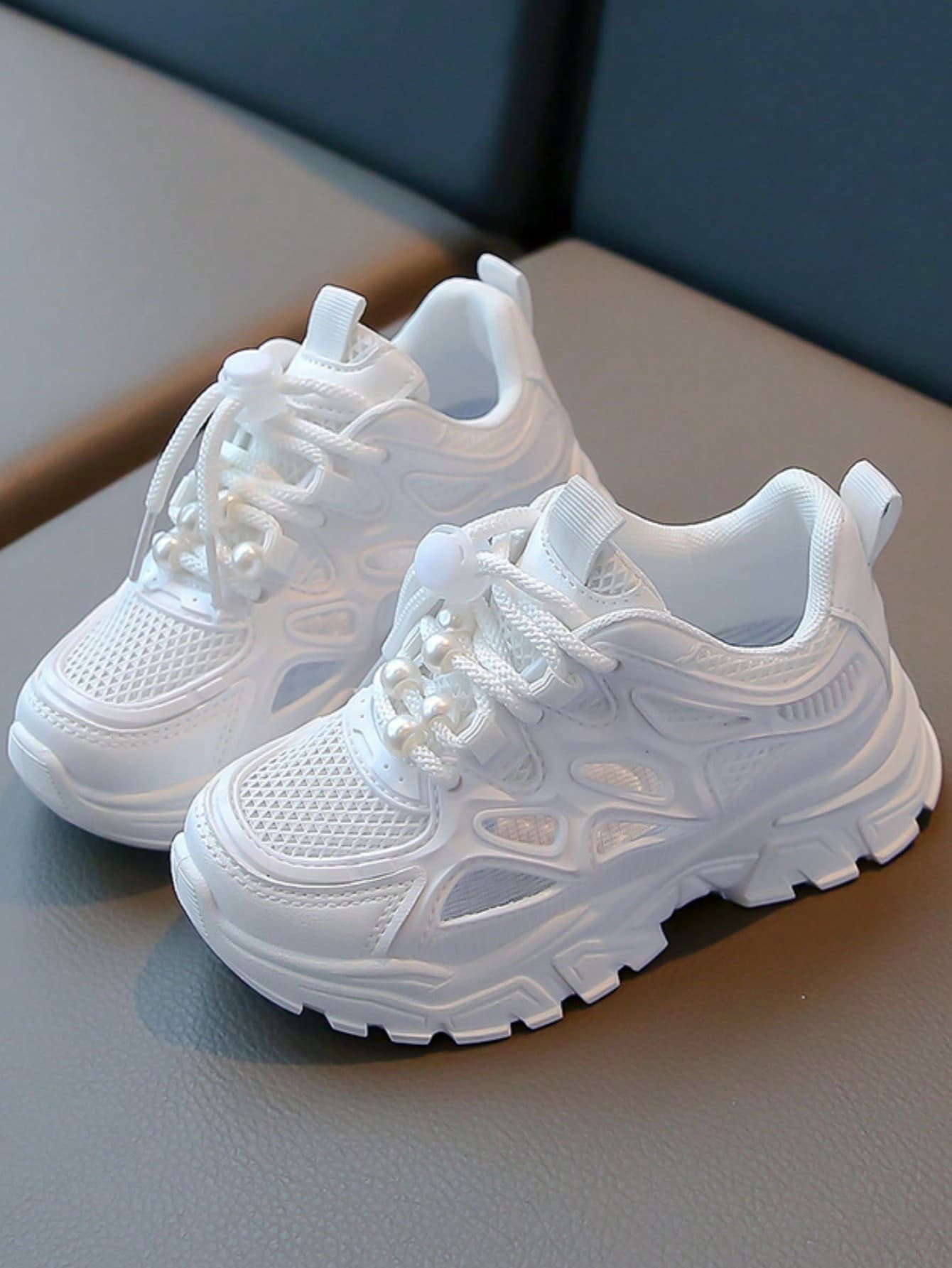 Breathable White Mesh Sneakers With Hollow Toe Box For Girls, New Arrival, Suitable For Running, Walking, And Casual Wear For Kids And Students