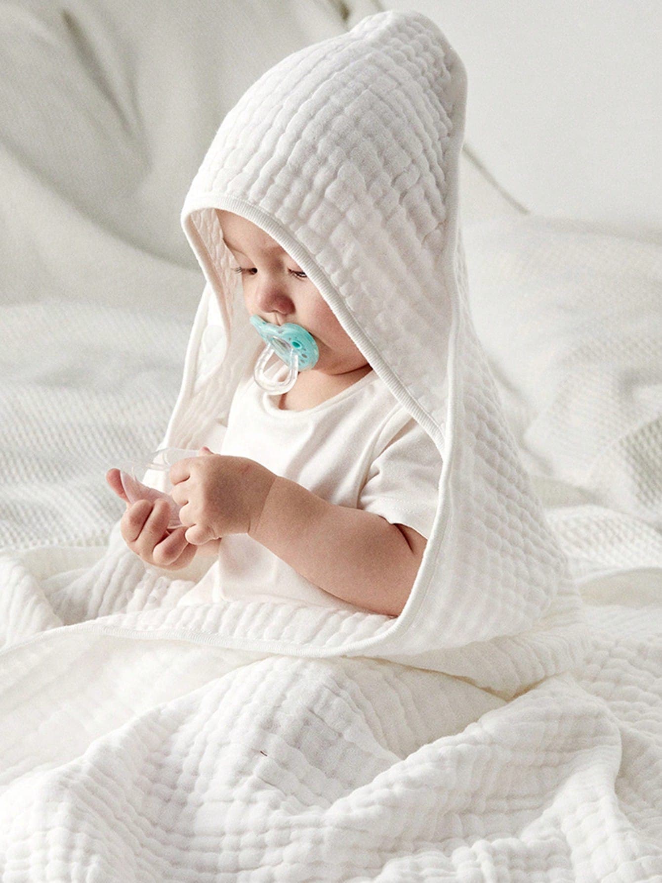 Cozy Pixies 1pc White Organic Bubble Soft Baby Swaddle Blanket, Oeko-Tex Certified