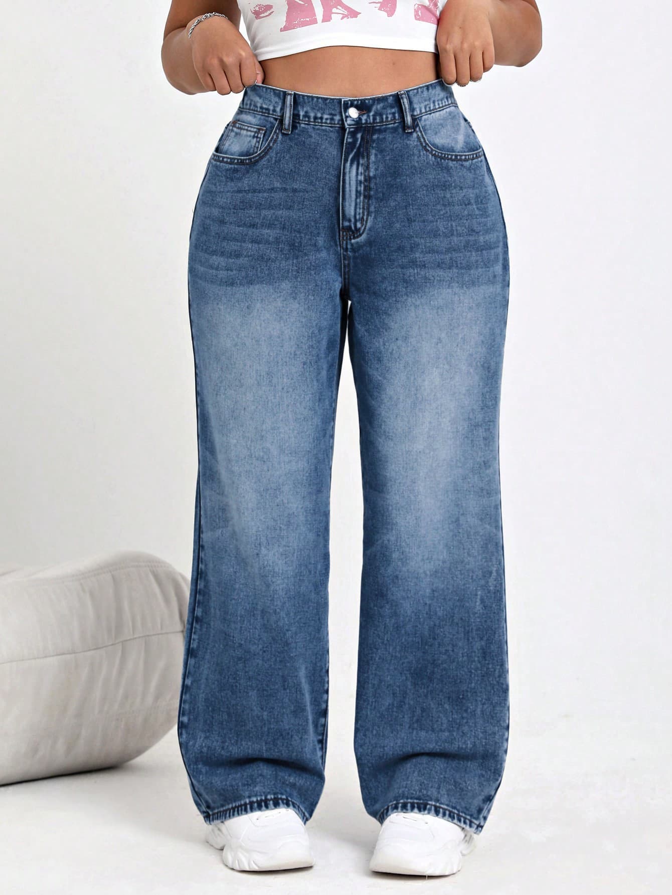 SHEIN ICON Plus Size Casual Washed Straight Leg Jeans