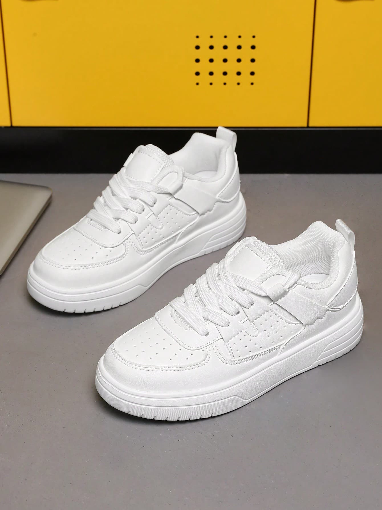 Unisex Kids Casual Collegiate Style Breathable Slip-Resistant Lightweight Comfortable Low-Top Athletic Running Sport Sneakers