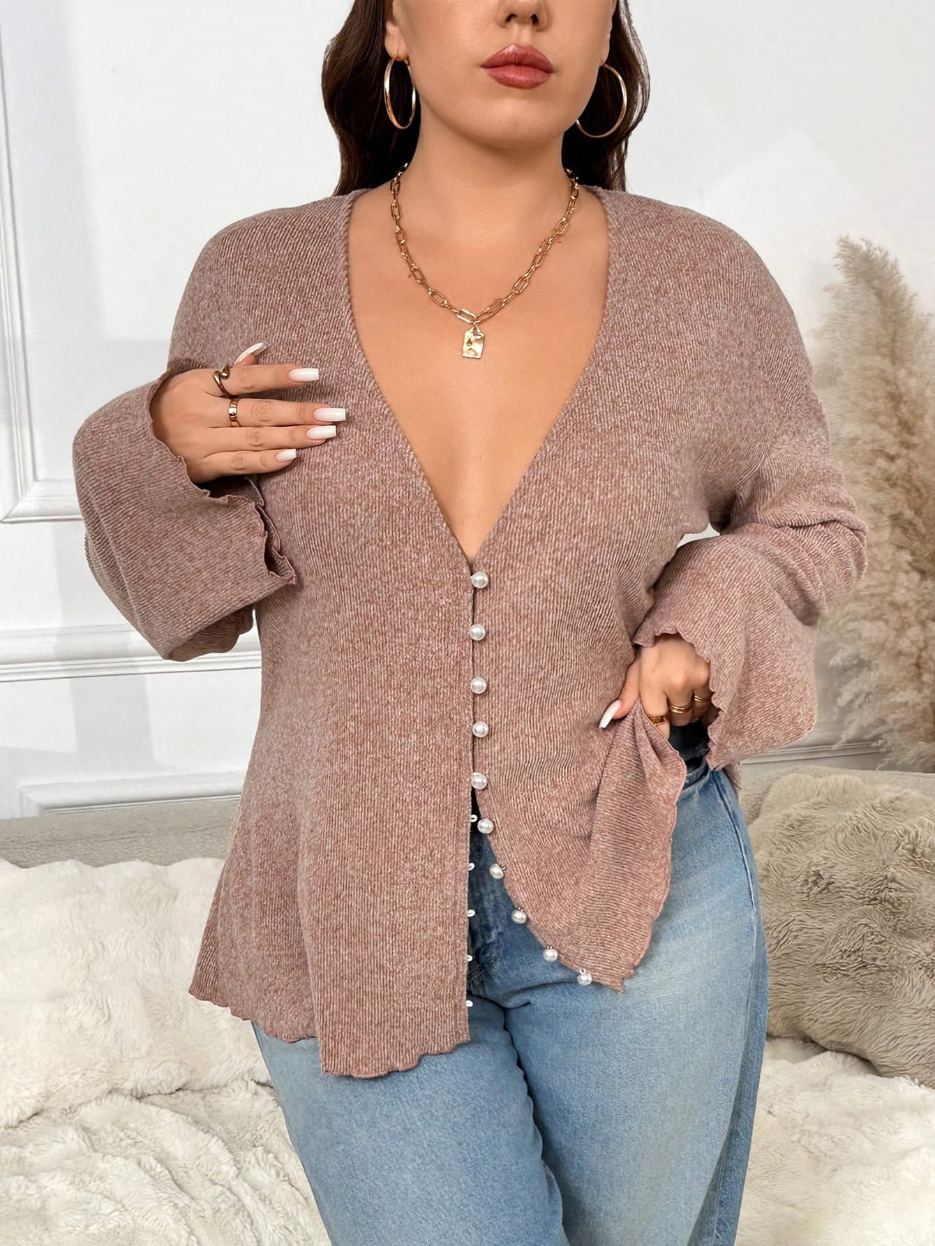 SHEIN Frenchy Plus Size Faux Pearl Button Deep V-Neck Long-Sleeved Knitted Cardigan Spring Casual Outfit For Women Mother's Day, Fall/Winter