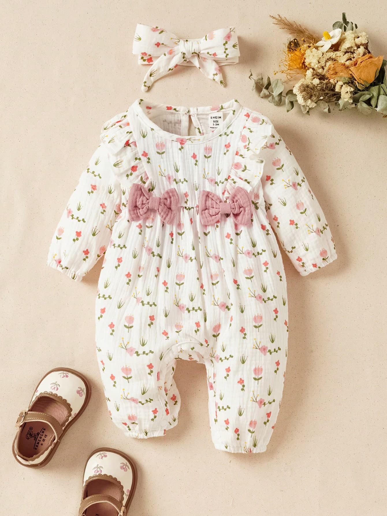 SHEIN Newborn Baby Girl Floral Print Ruffle Trim Bow Detail Jumpsuit With Headband
